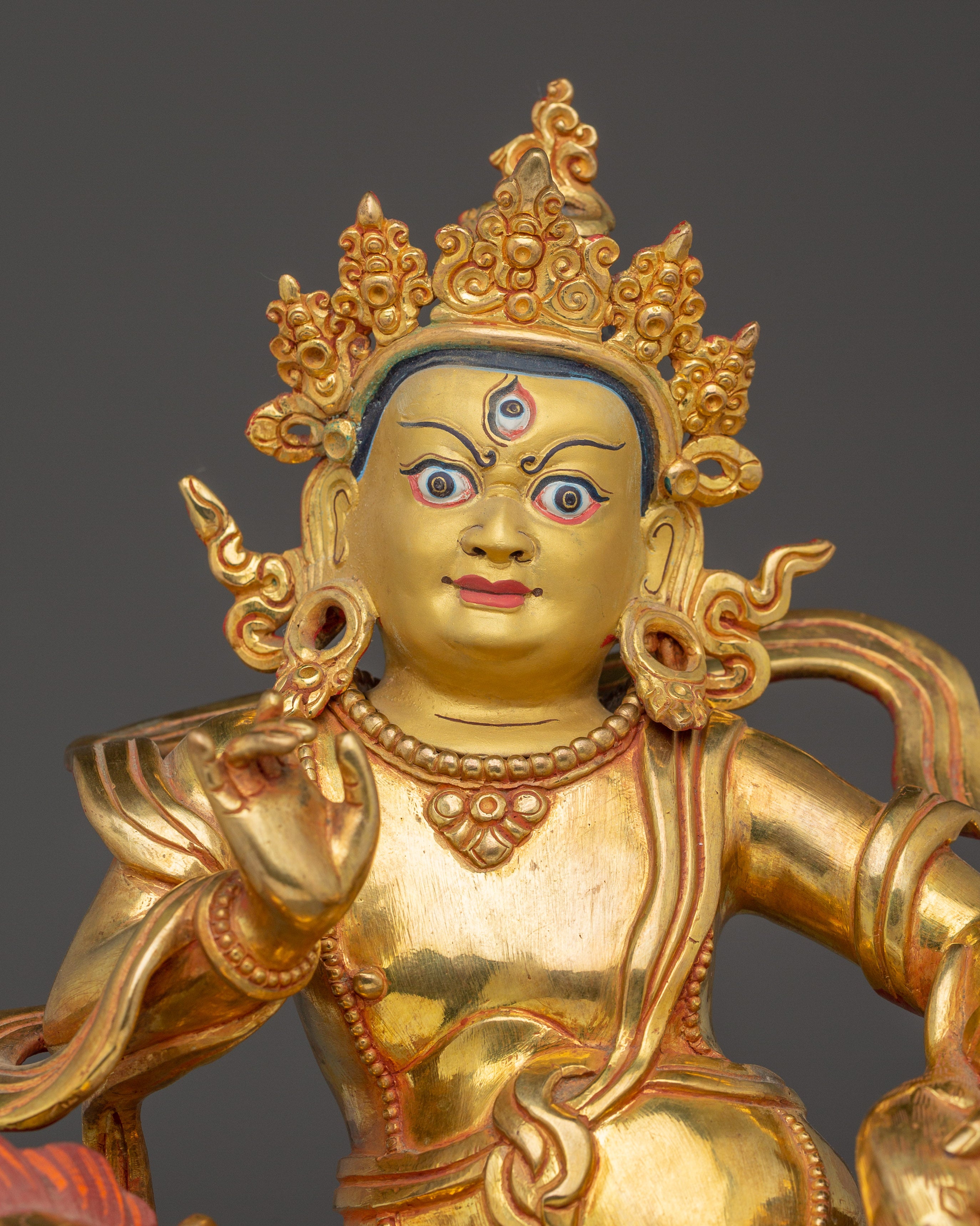 Namtoshe Sculpture: The Guardian of North