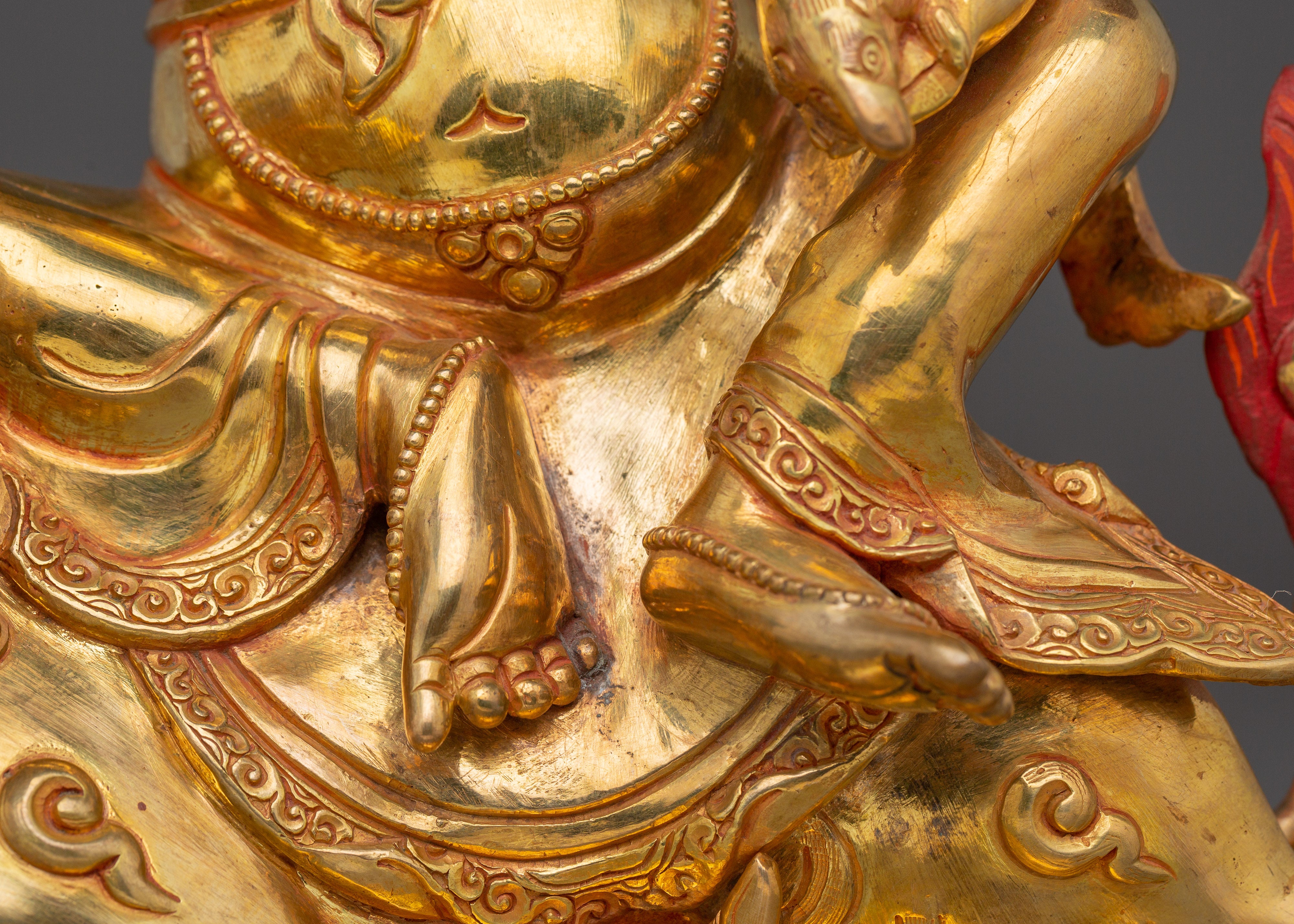 Namtoshe Sculpture: The Guardian of North