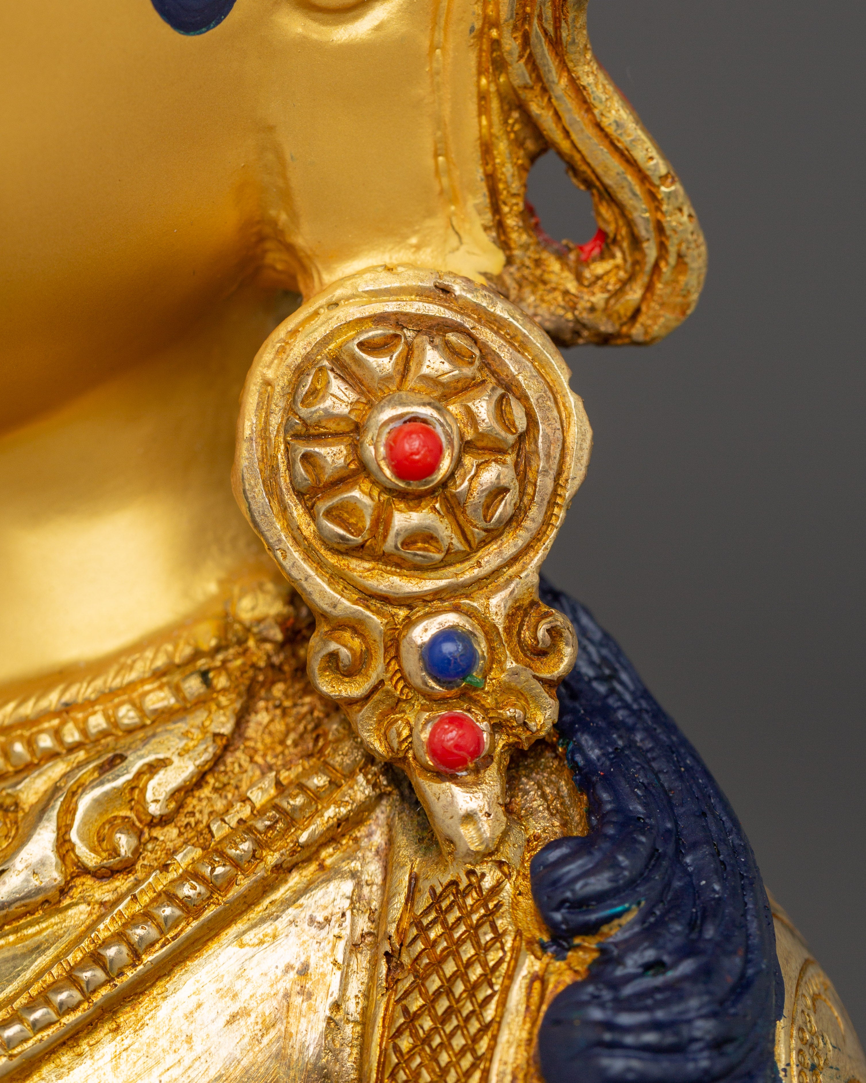 Parasol Protector Bodhisattva Dukar Statue for Dharma Decor