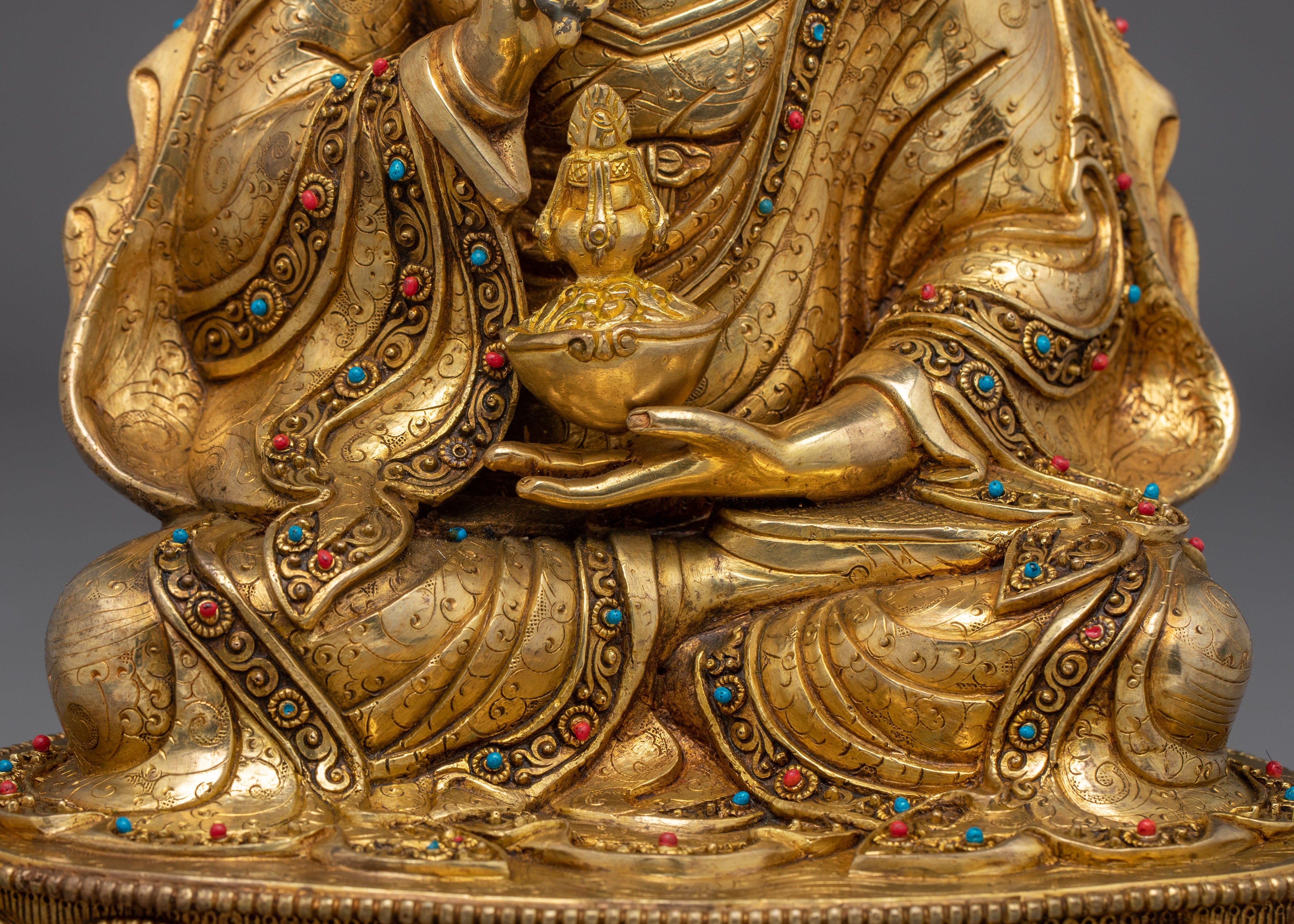 Guru Tsokye Dorje Art: Peaceful Form of Guru Rinpoche