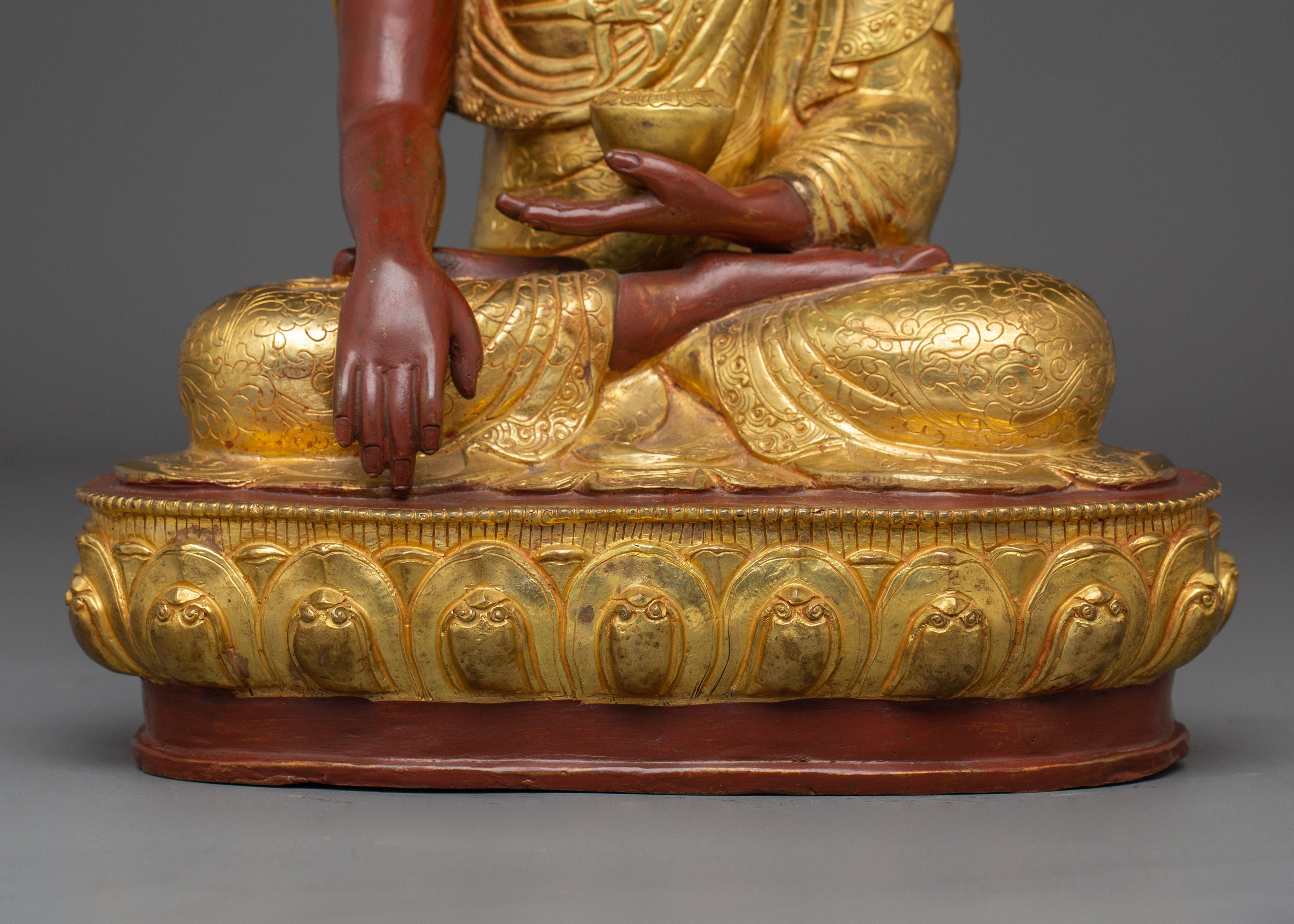 Handmade Tibetan Golden Shakyamuni Buddha Sculpture