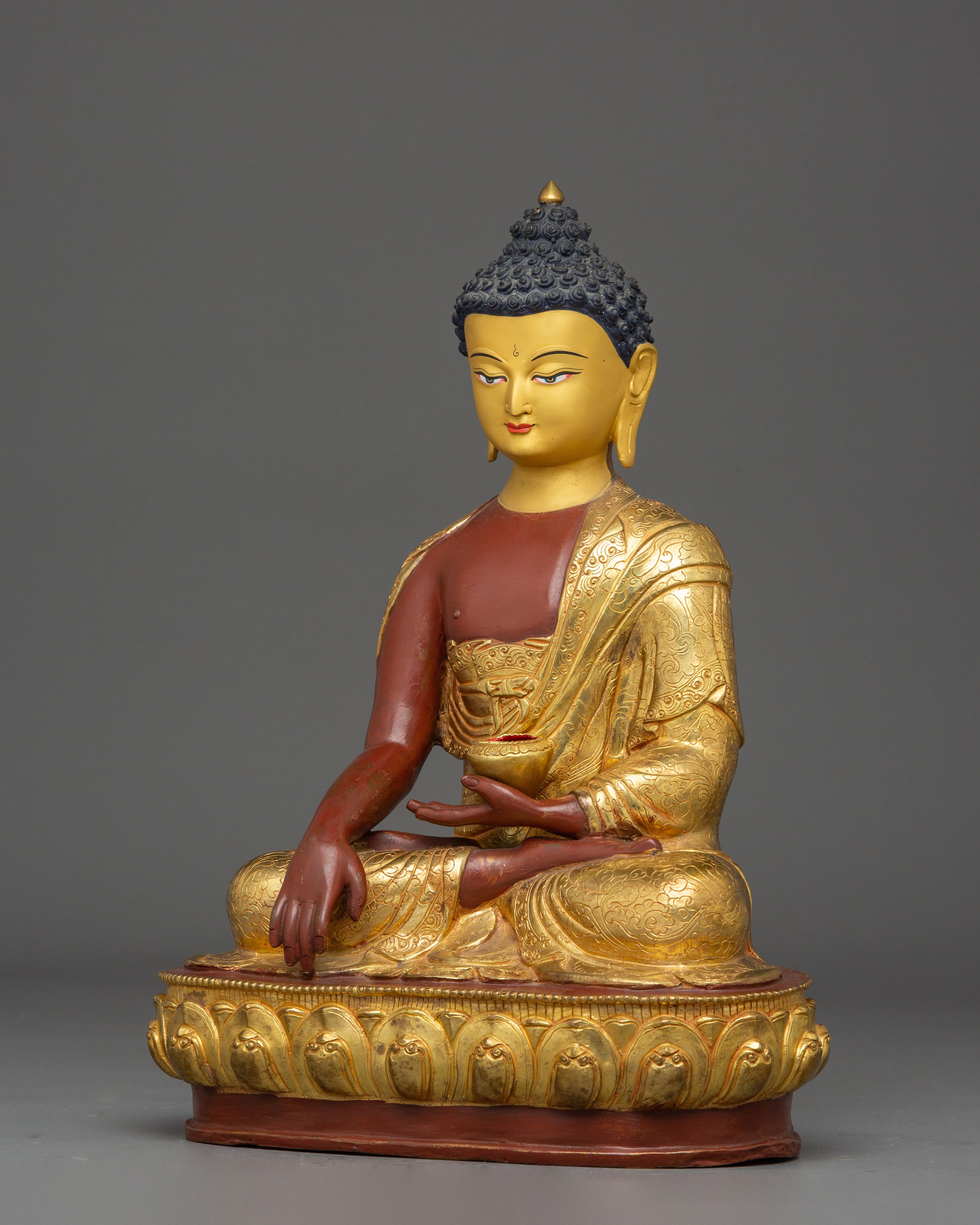 Handmade Tibetan Golden Shakyamuni Buddha Sculpture