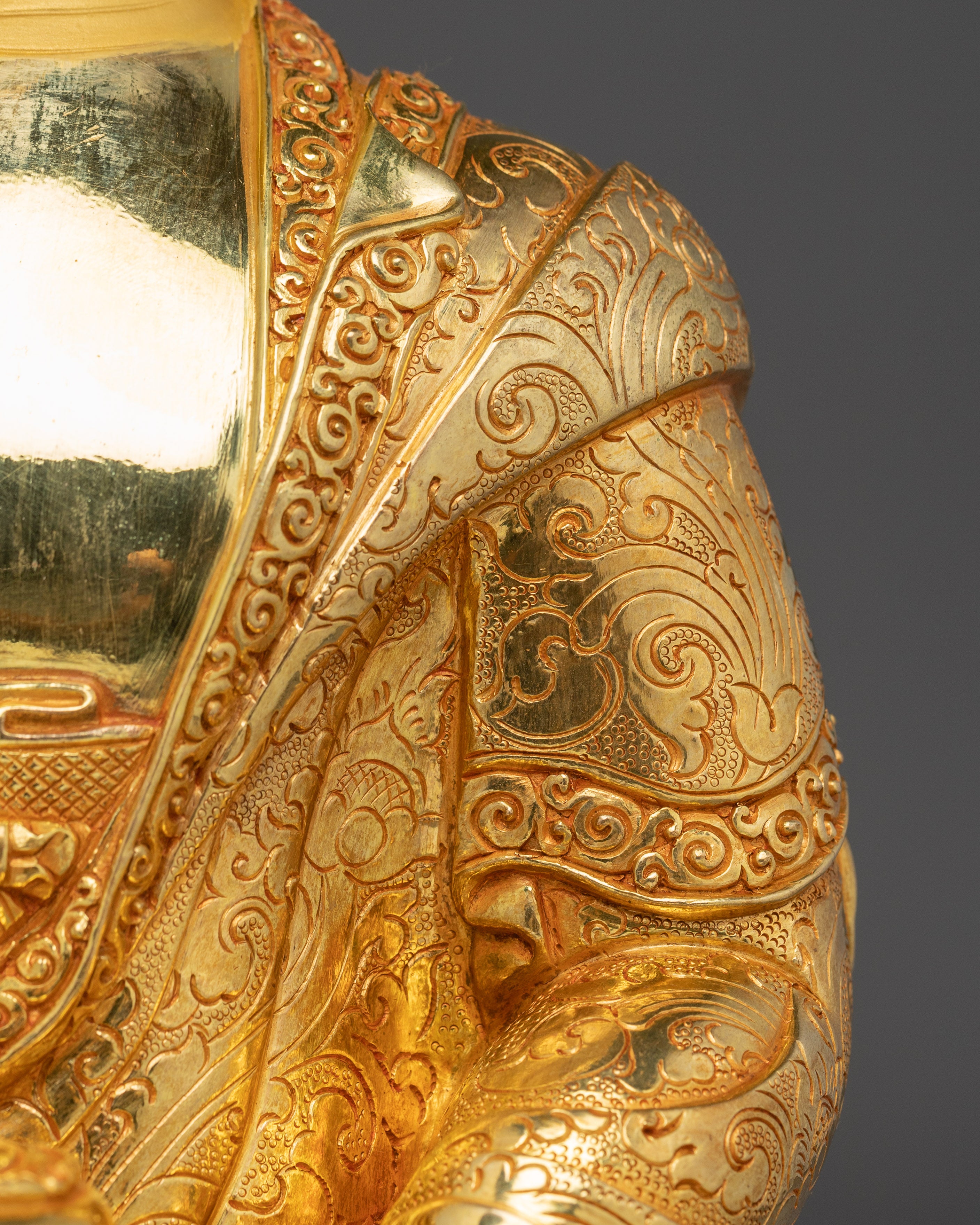 Spiritual Guide Shakyamuni Buddha Statue: The Enlightened One