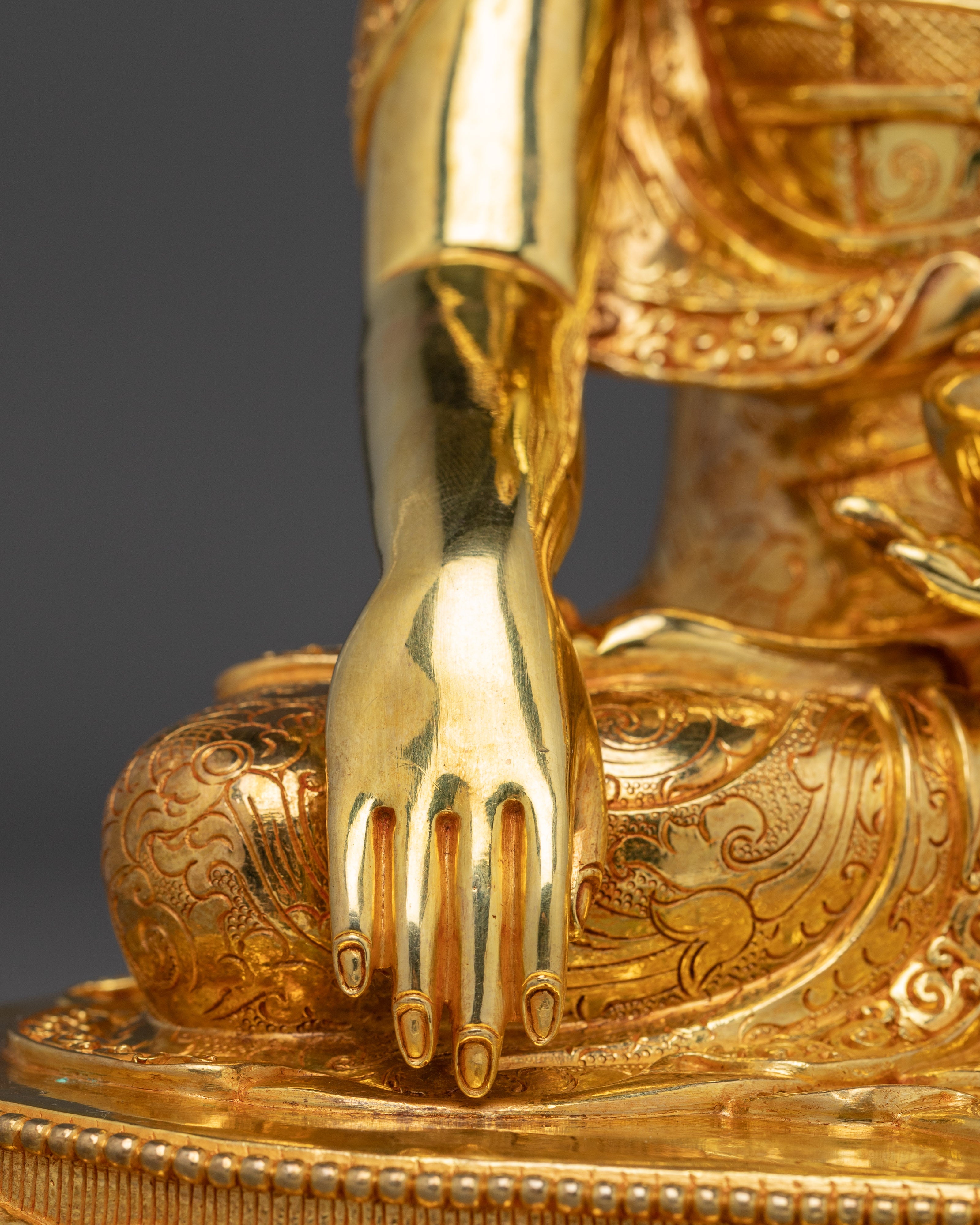 Spiritual Guide Shakyamuni Buddha Statue: The Enlightened One