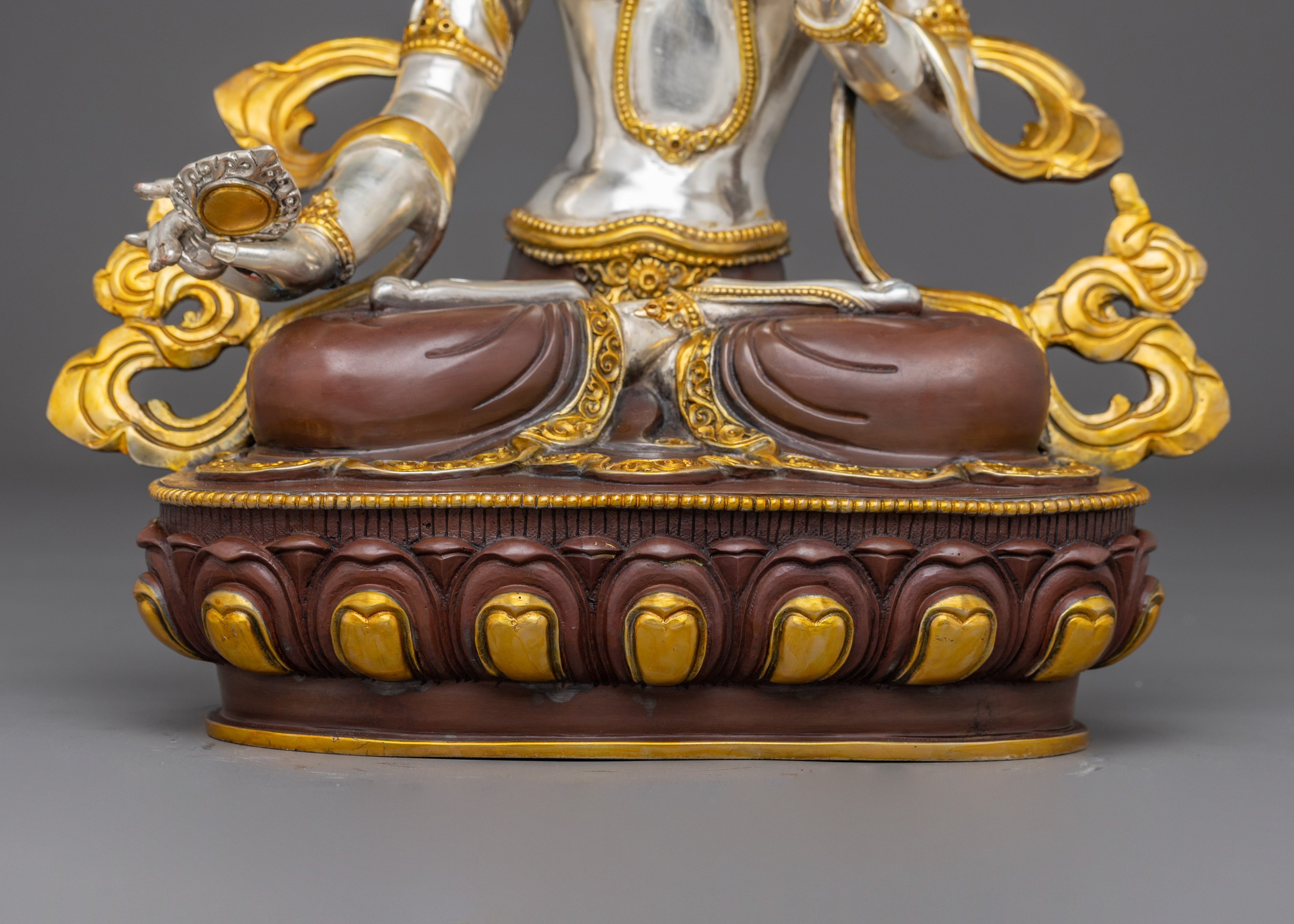 Parasol Deity Dukar Statue | Buddhist Protector Goddess