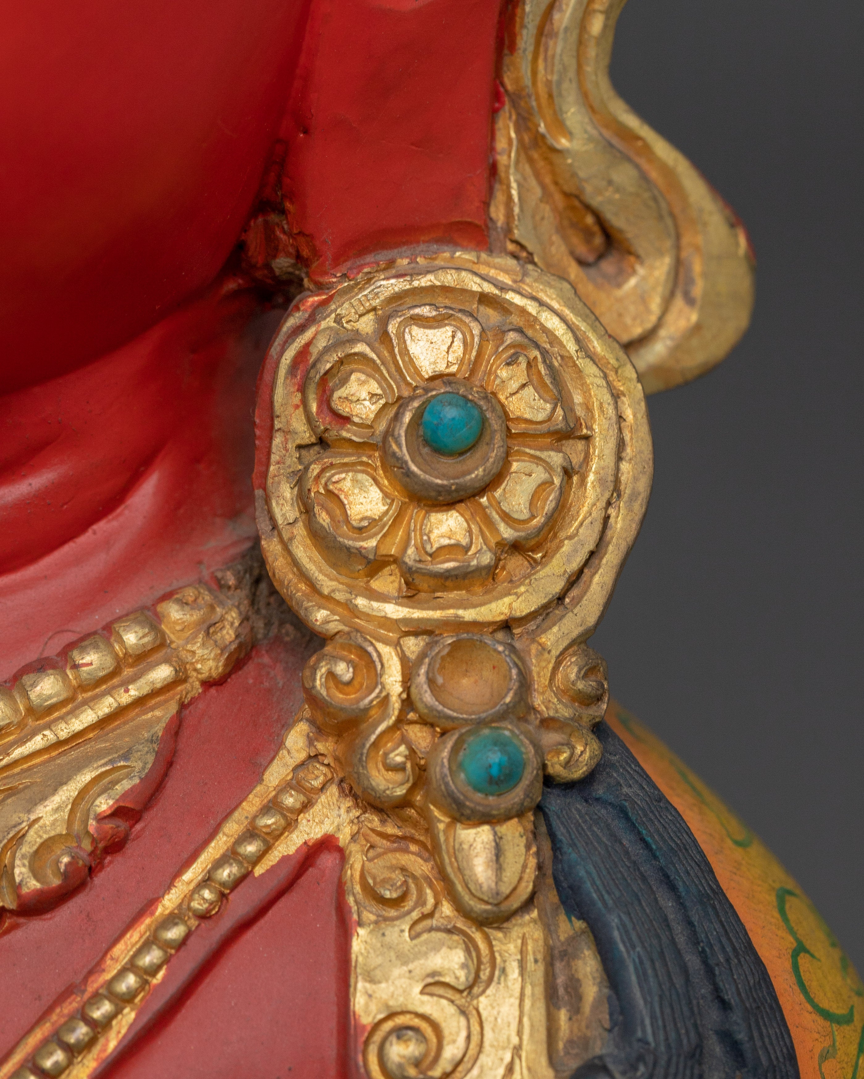 Red Amitayus Statue for Meditation Guide