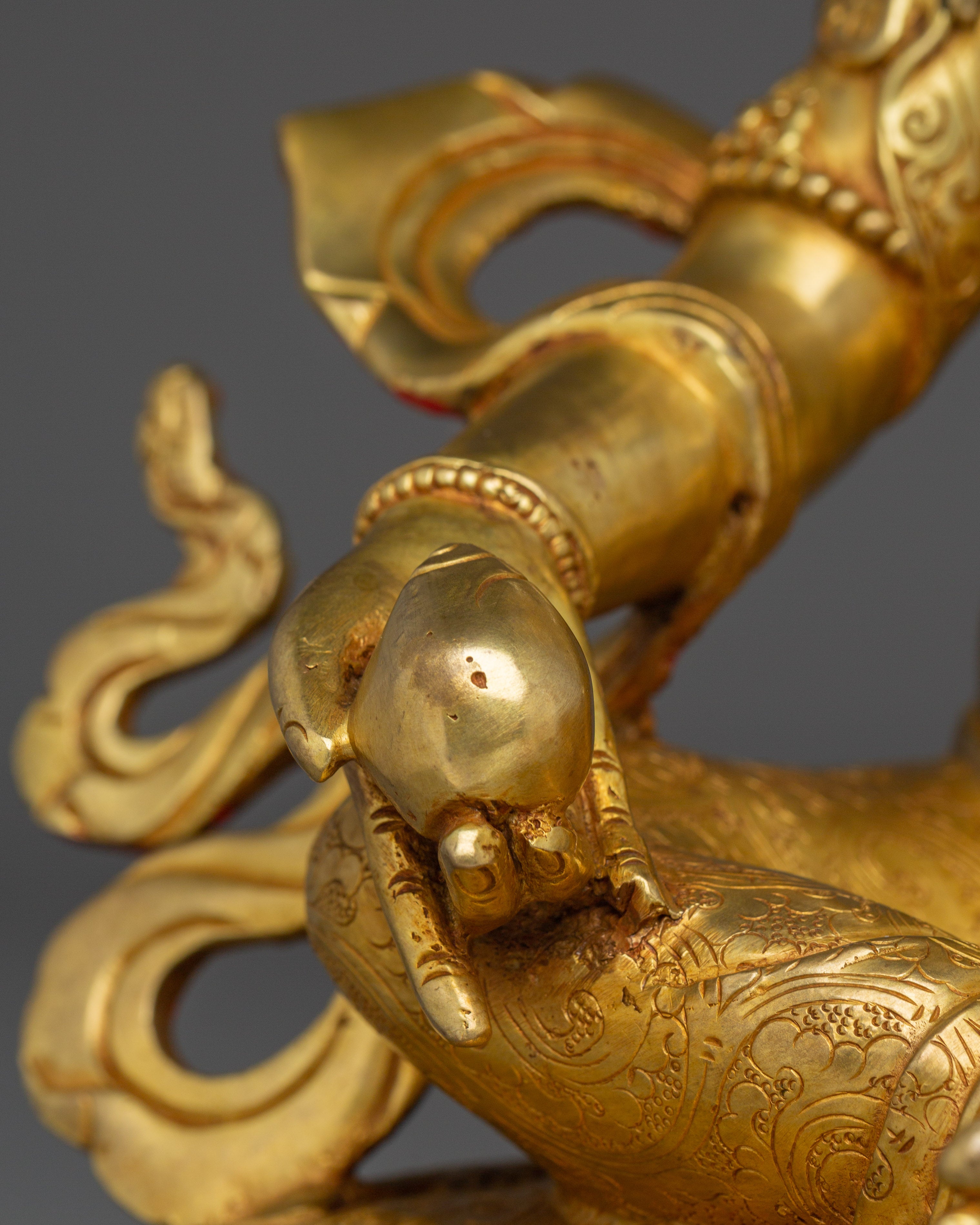 Radiant Dzambhala Statue: The Lord of Wealth