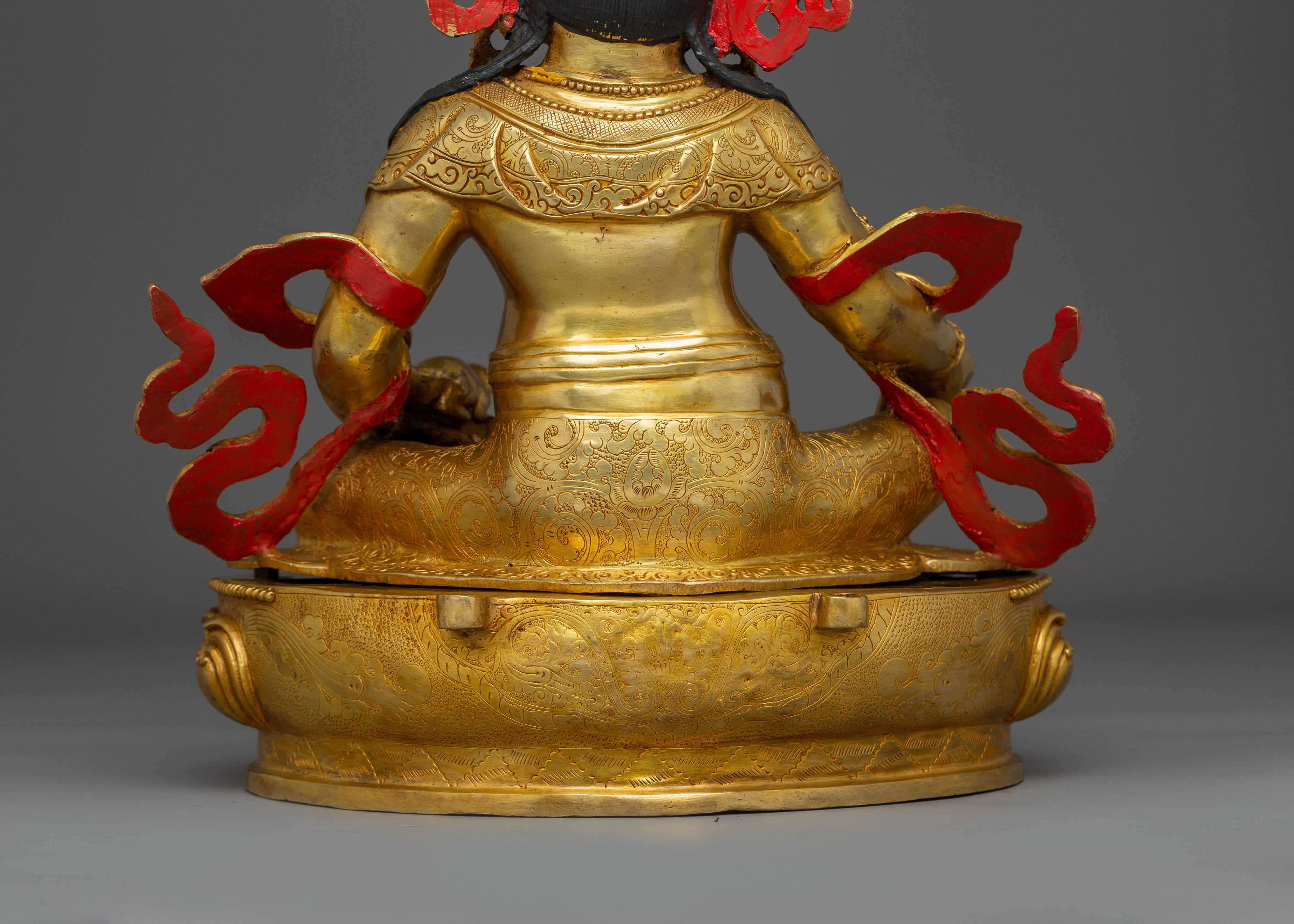 Radiant Dzambhala Statue: The Lord of Wealth