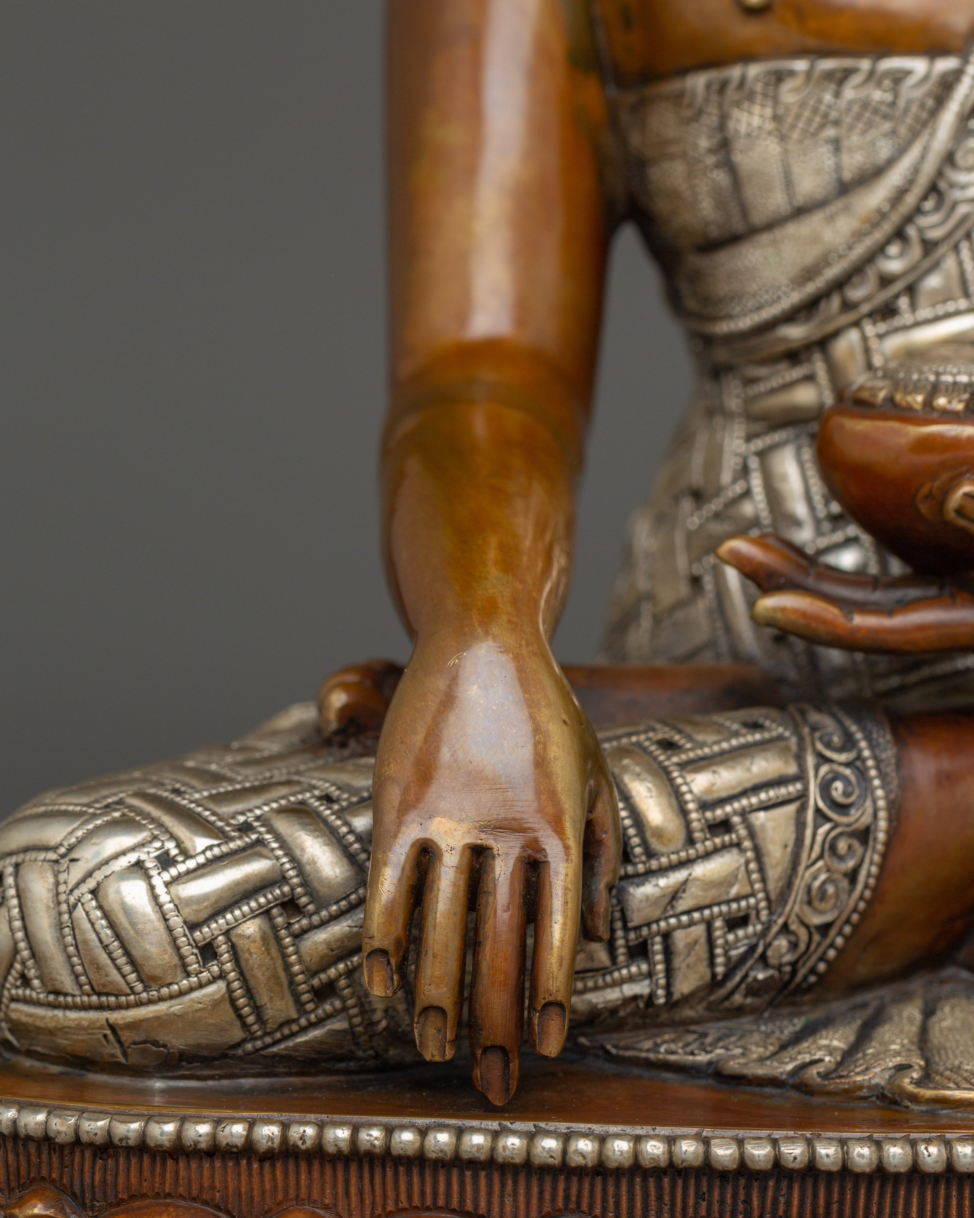 Shakyamuni Buddha, Peace Sage | Himalayan Artwork