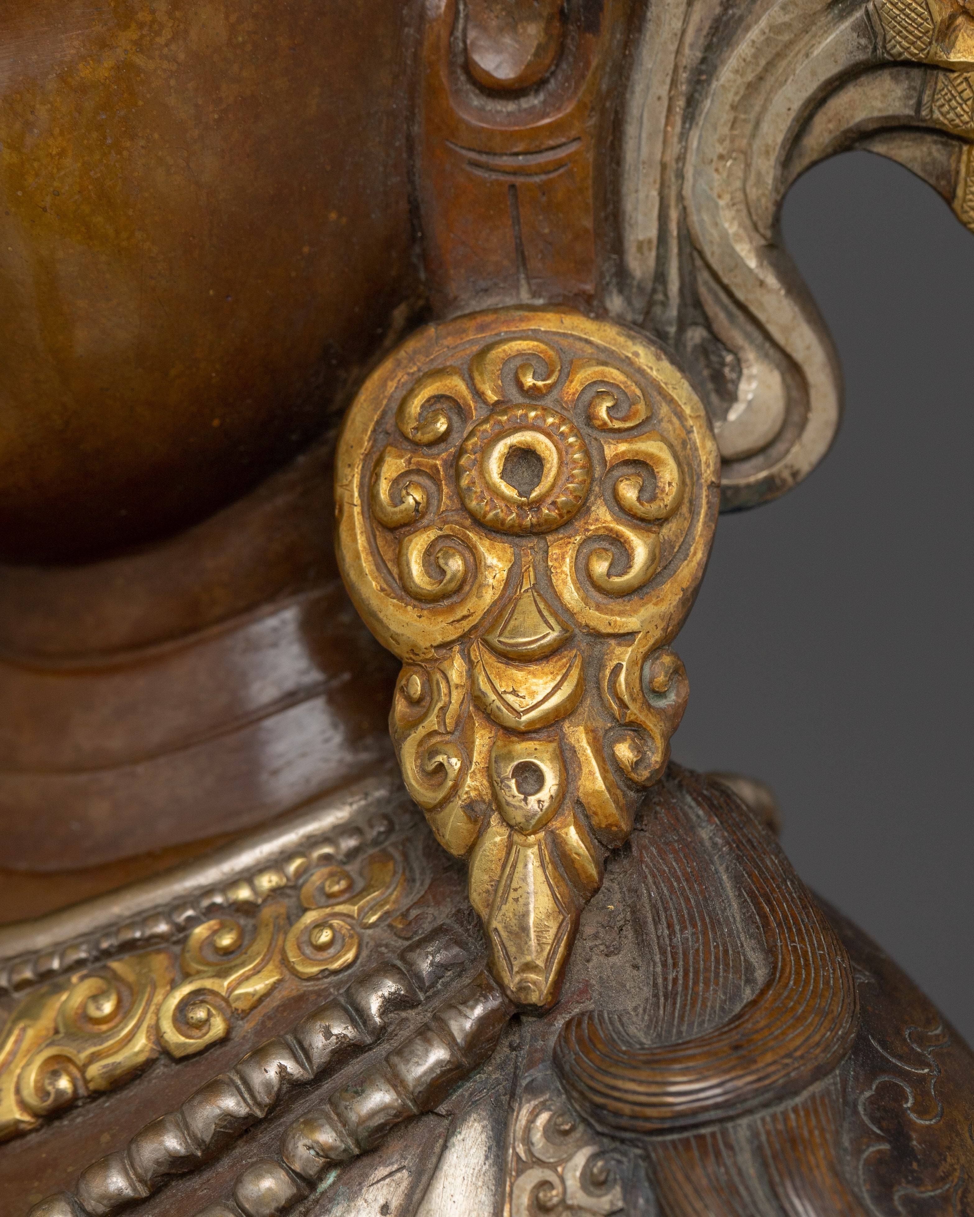 Protector Bodhisattva Dukar Statue | Handmade Sitatapatra Sculpture