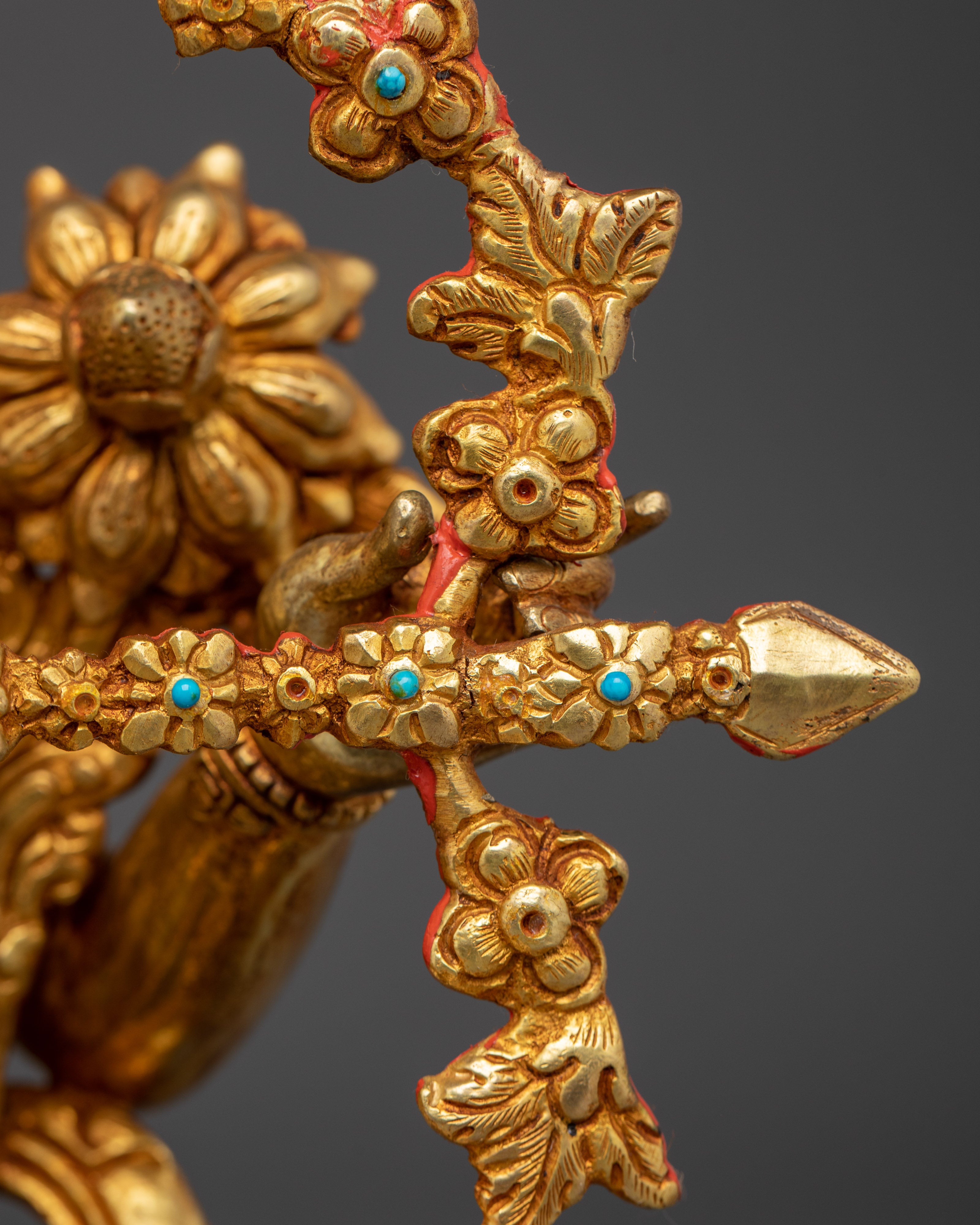 Seated Kurukulla Statue | Goddess of Magnetism