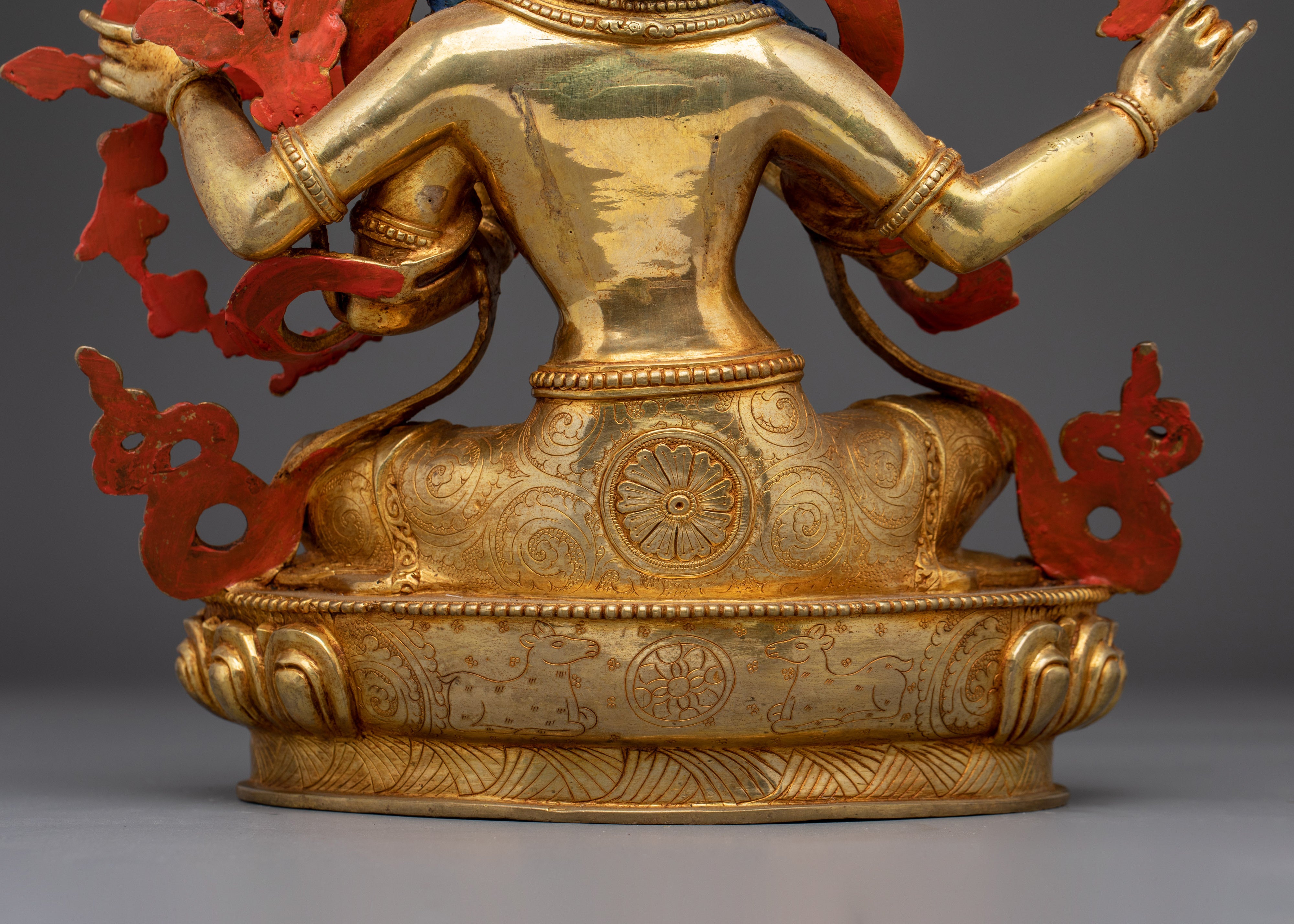 Seated Kurukulla Statue | Goddess of Magnetism