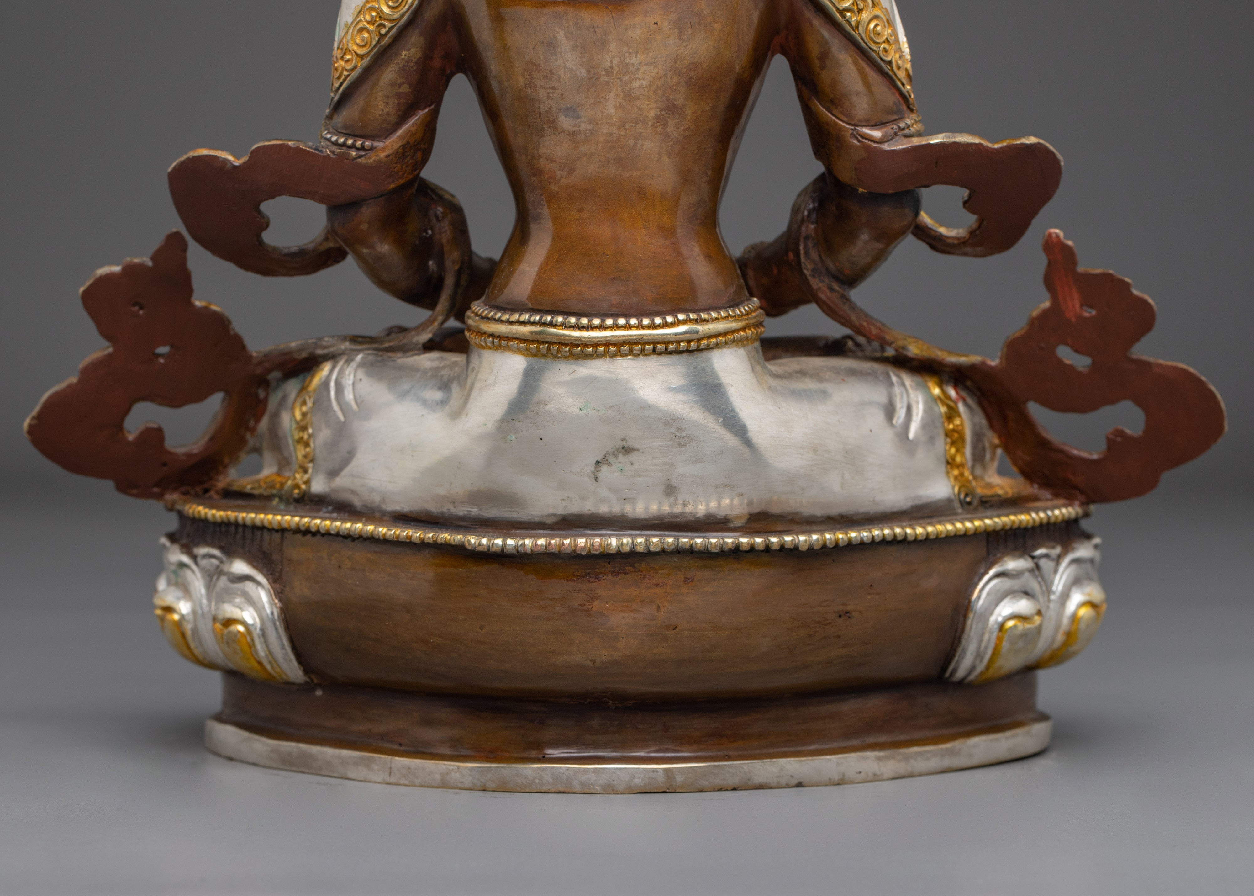 Golden Artwork of Amitayus Bodhisattva for Spirituality