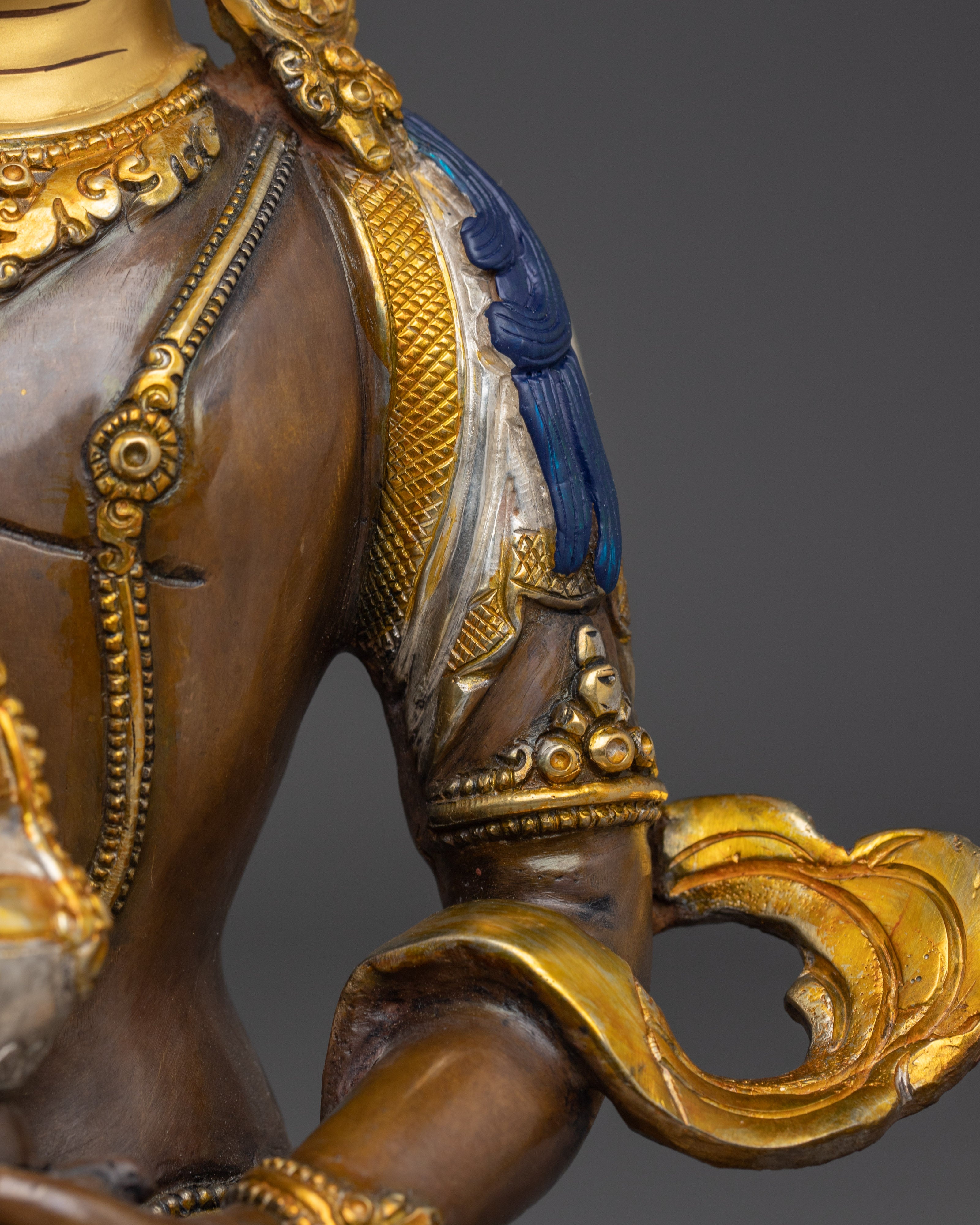 Golden Artwork of Amitayus Bodhisattva for Spirituality