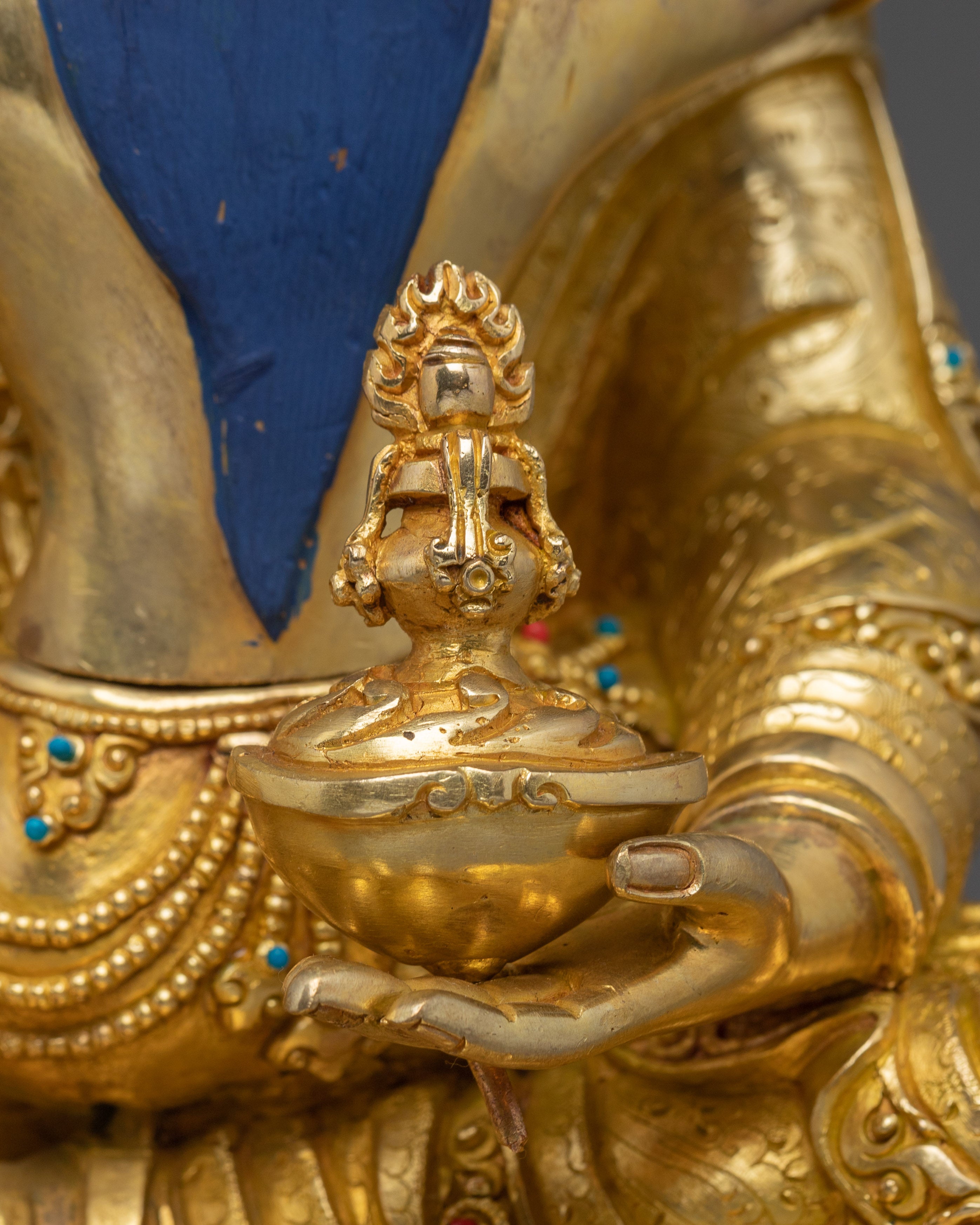 15.75 Inches Guru rinpoche with Consort Statue | Nepali Gold Gilded Art
