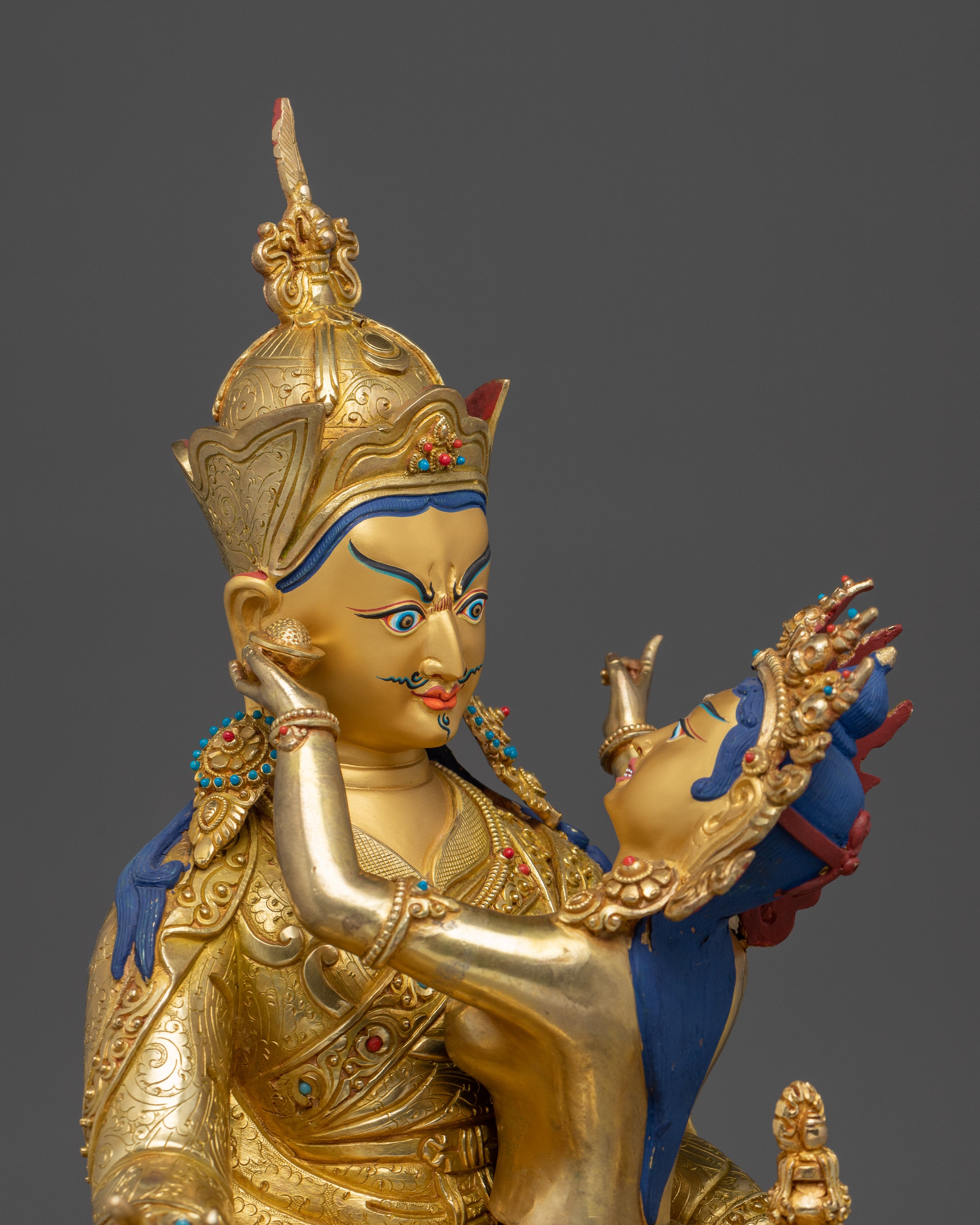 15.75 Inches Guru rinpoche with Consort Statue | Nepali Gold Gilded Art
