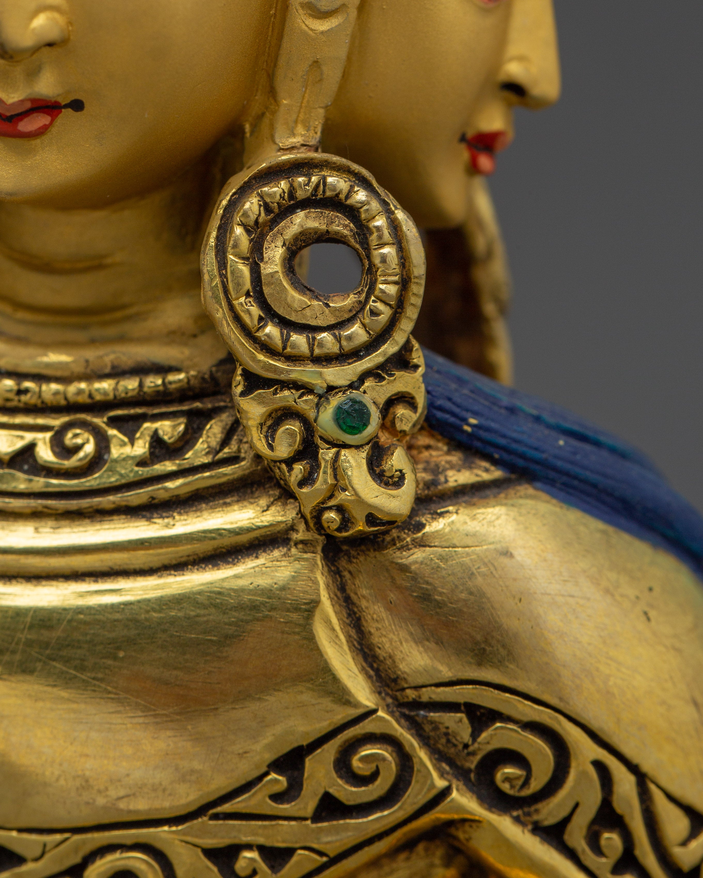 Statue of Dhyani Buddha Vairocana | The Cosmic Buddha