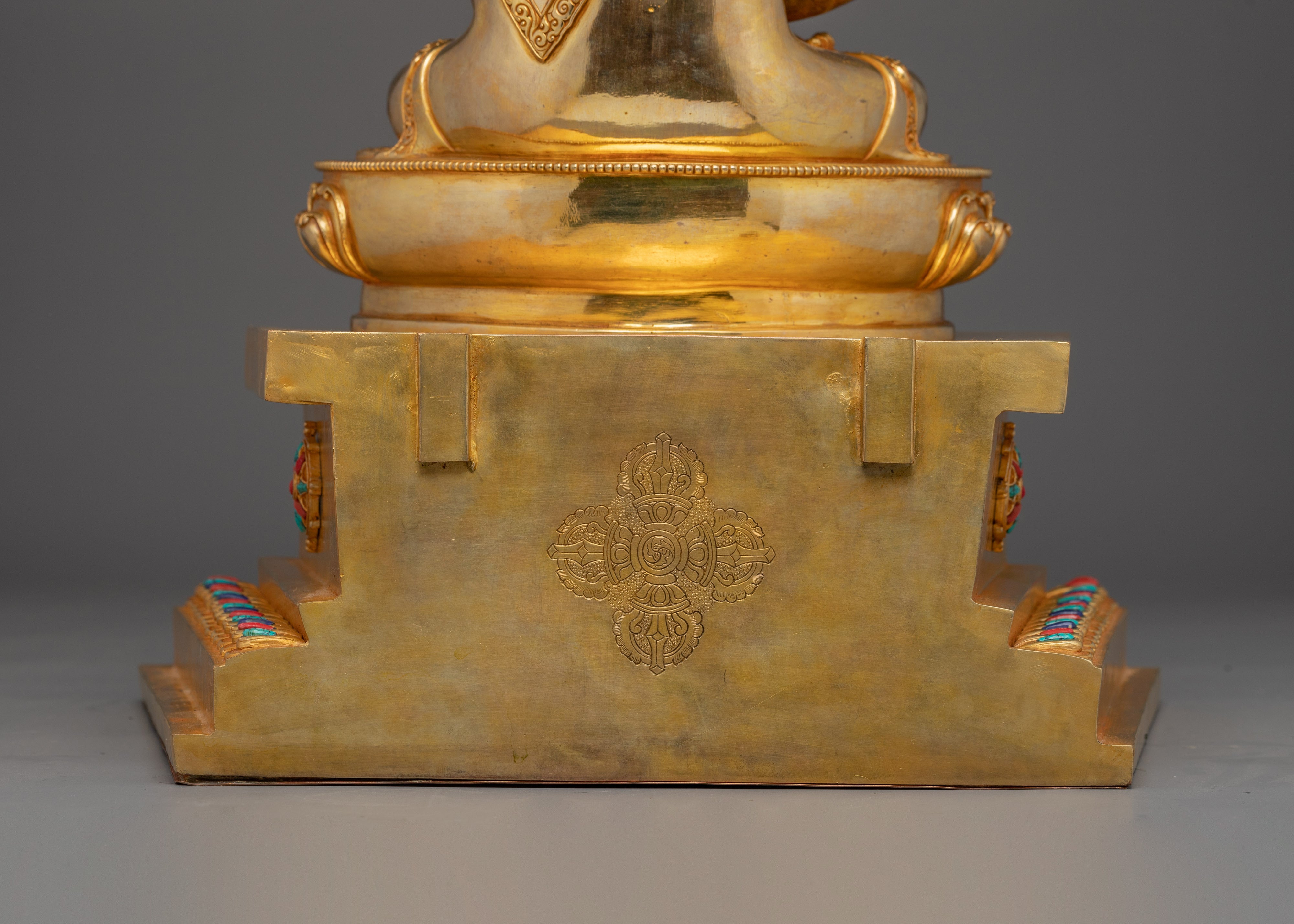 Sacred Amitabha Buddha Statue: The Buddha of Boundless Light