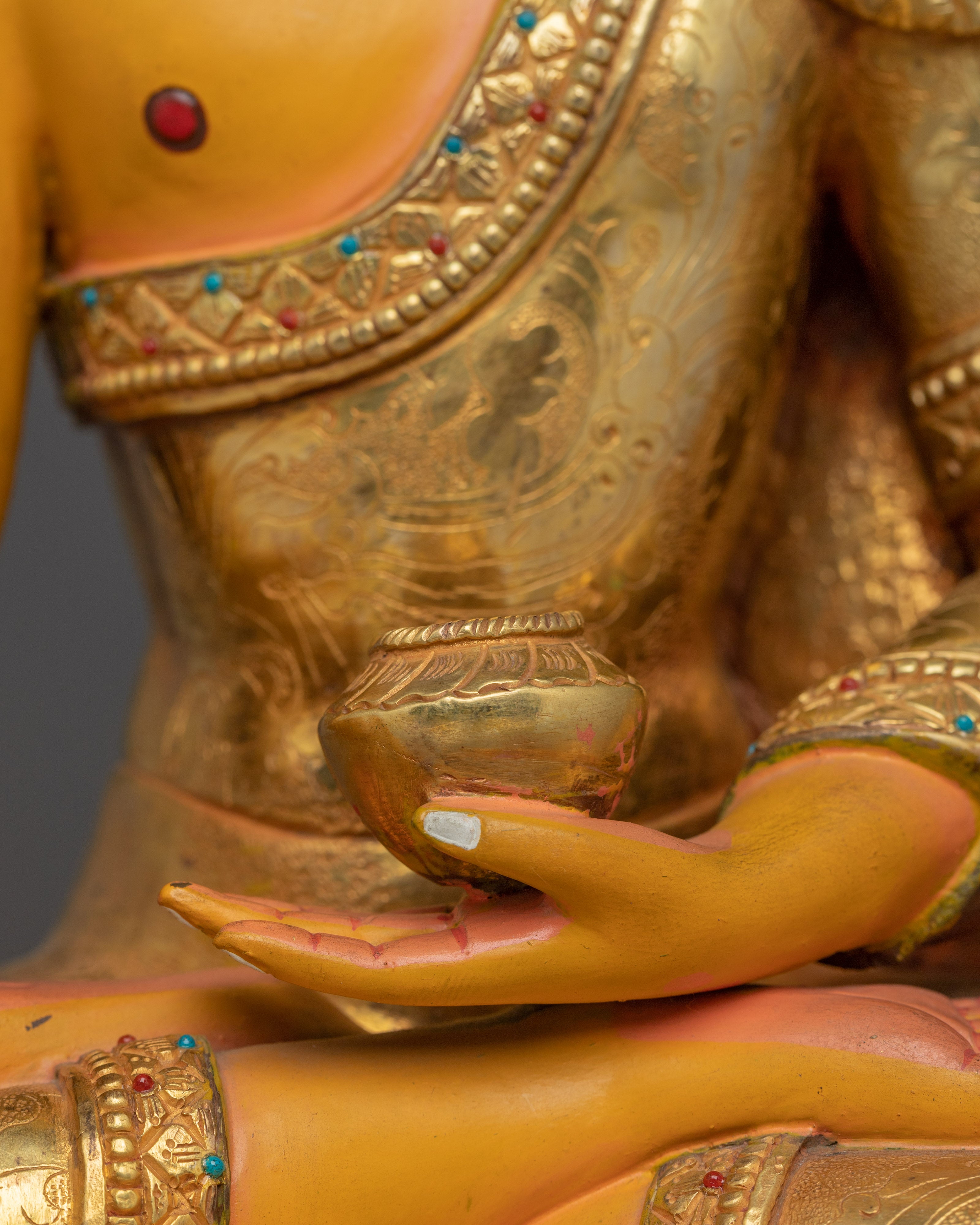 Traditional Shakyamuni Buddha Figurine | 24K Gold Gilded Statue