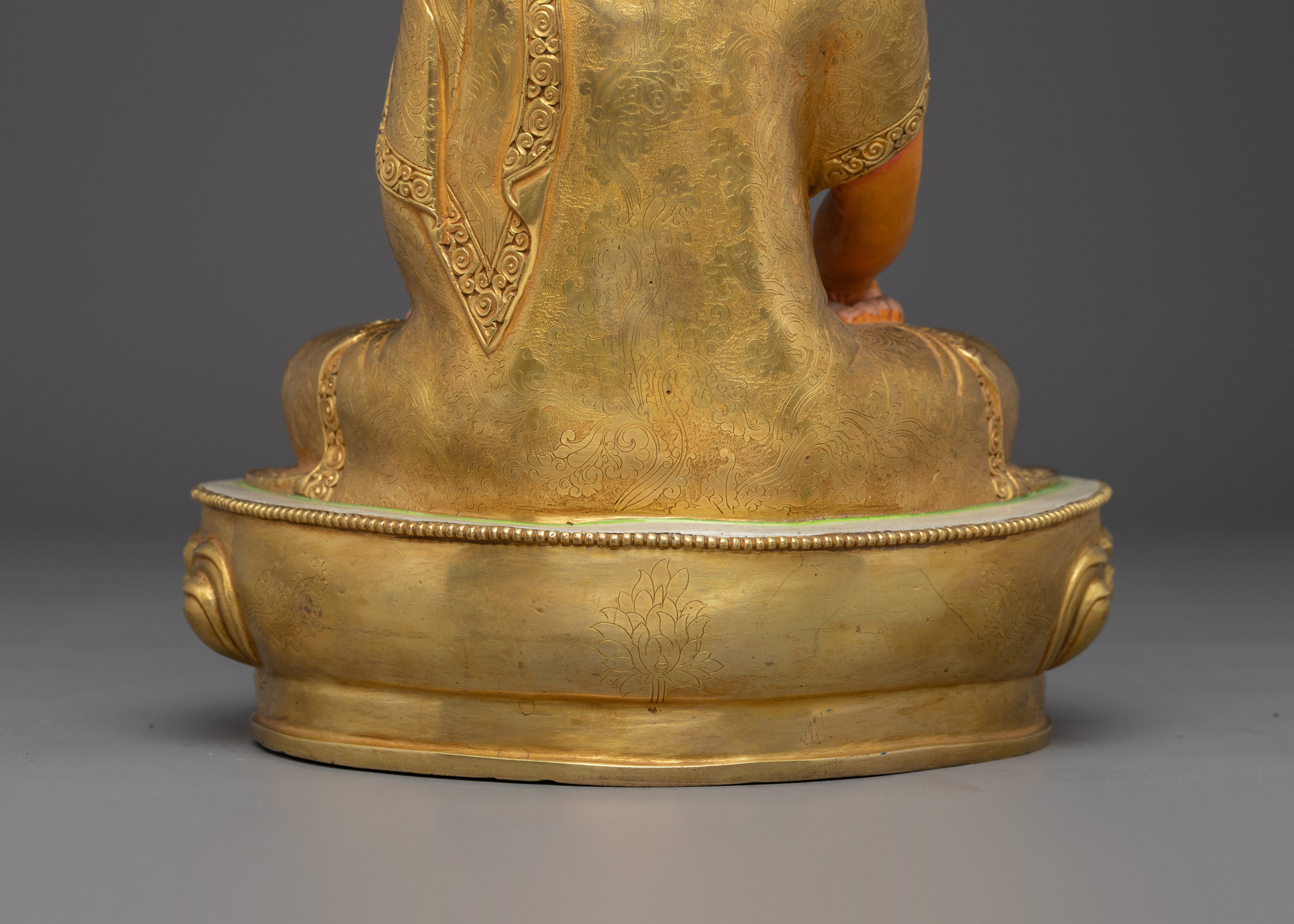 Shakyamuni Buddha Sculpture: The Enlightened One