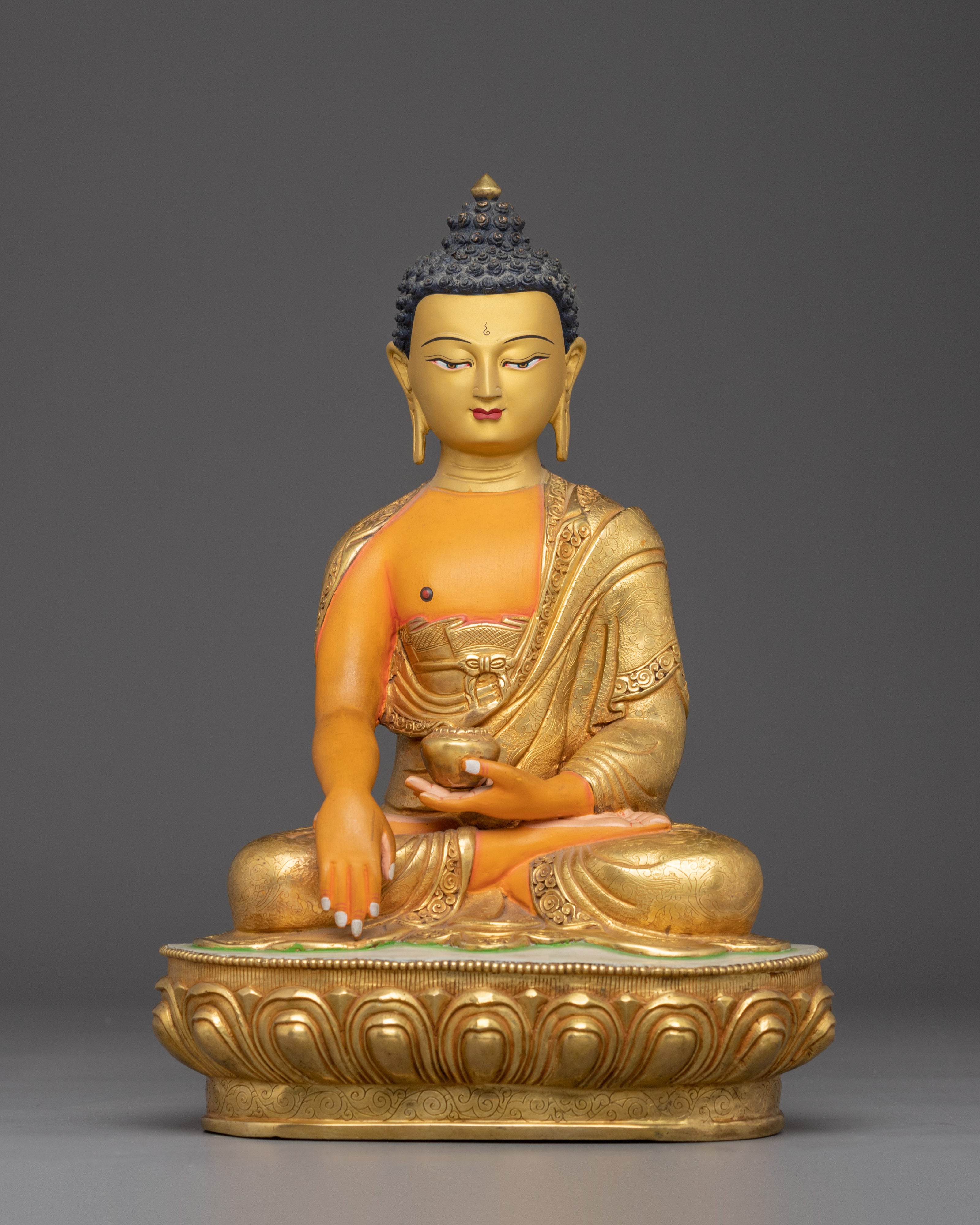 Shakyamuni Buddha Sculpture: The Enlightened One