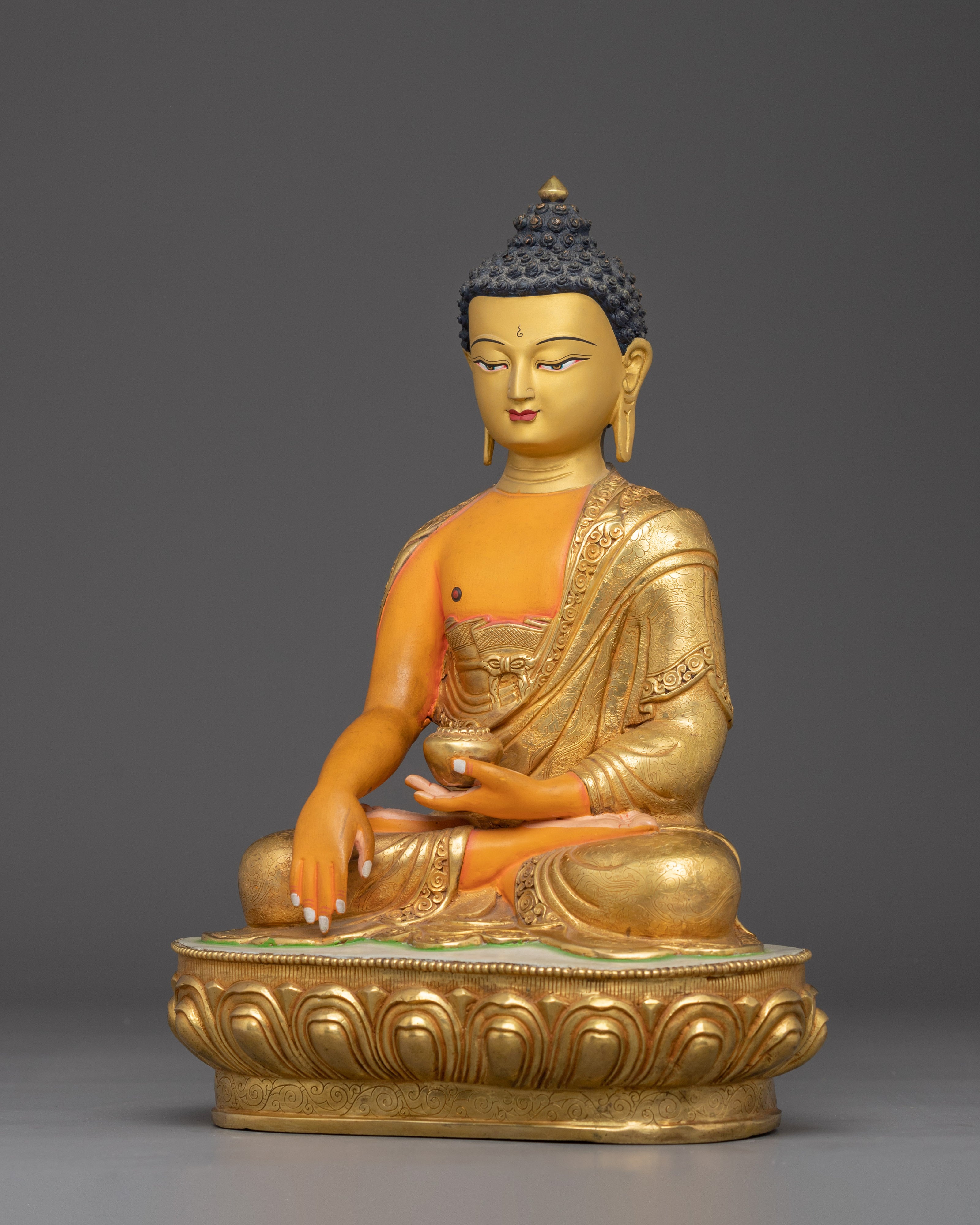 Shakyamuni Buddha Sculpture: The Enlightened One