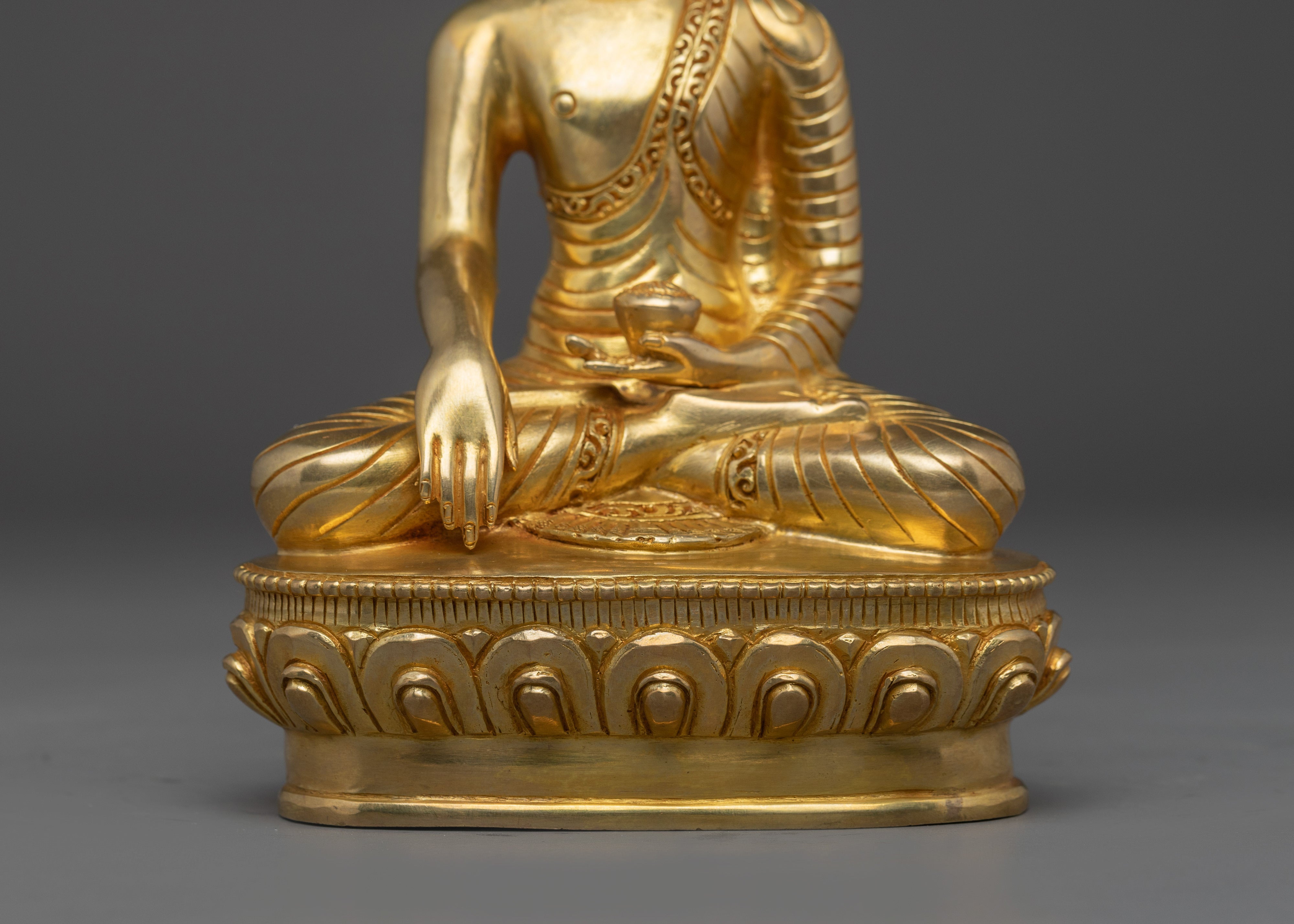 Gautama Buddha Statue: Sage of the Shakya Clan