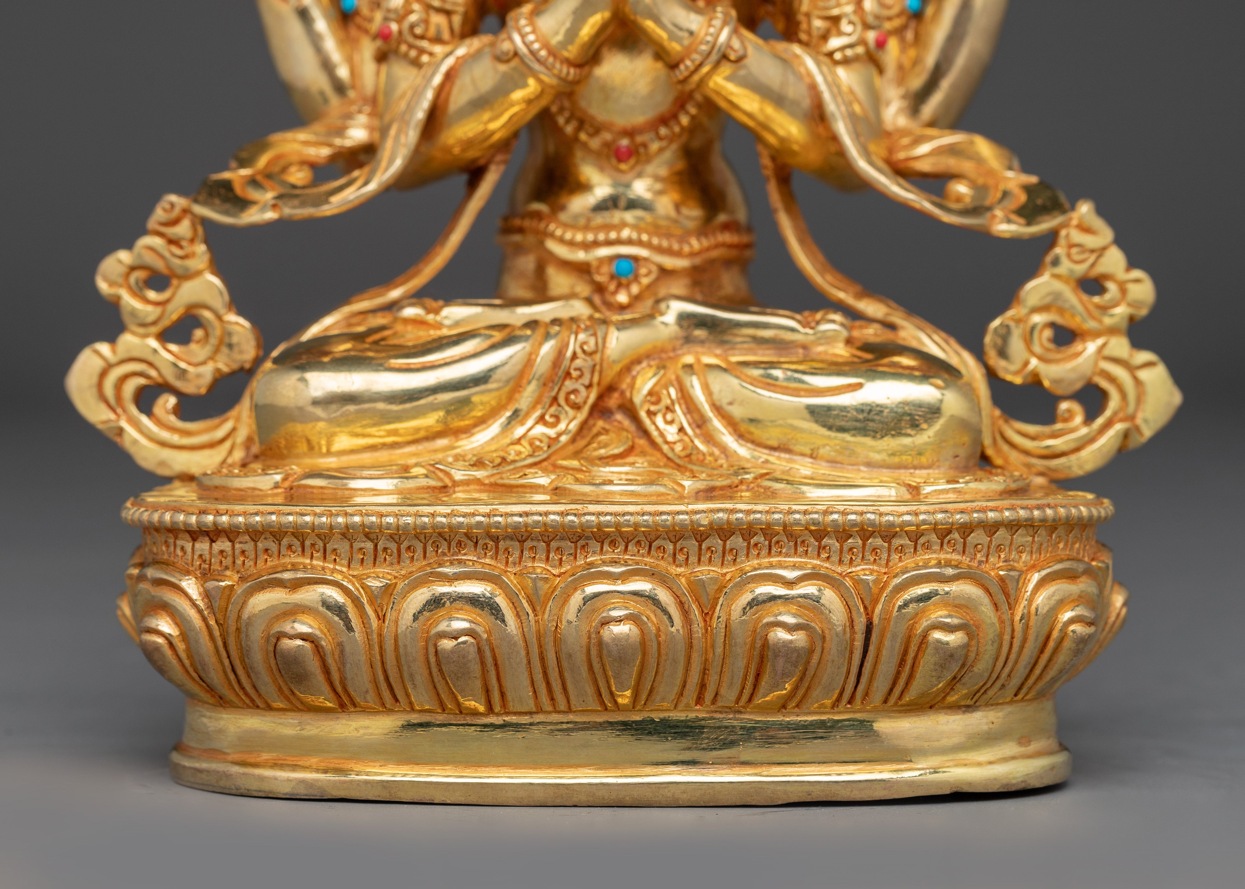 Golden Chenrezig Statue: Bodhisattva of Wisdom