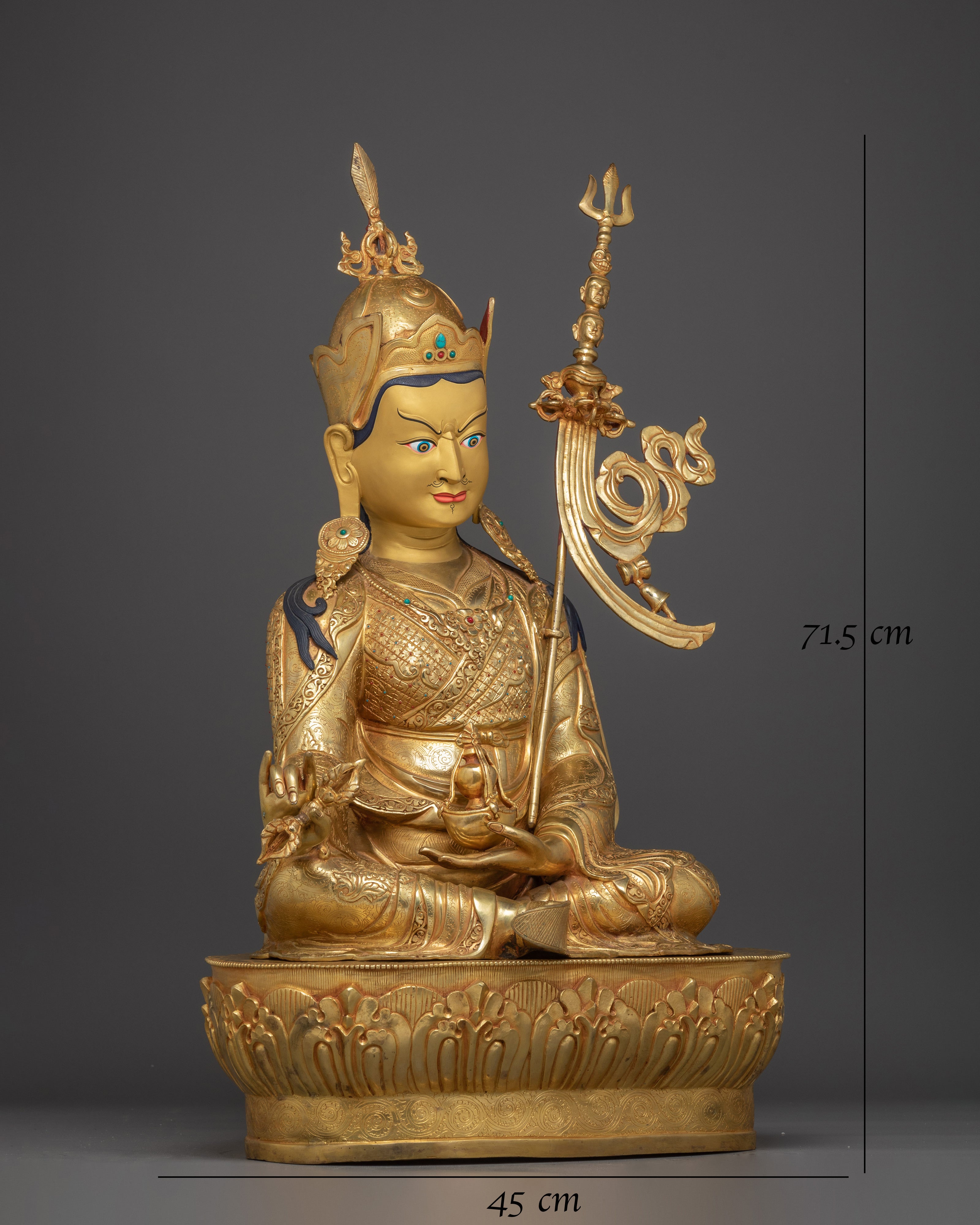 Statue of Vajra Master Guru Rinpoche