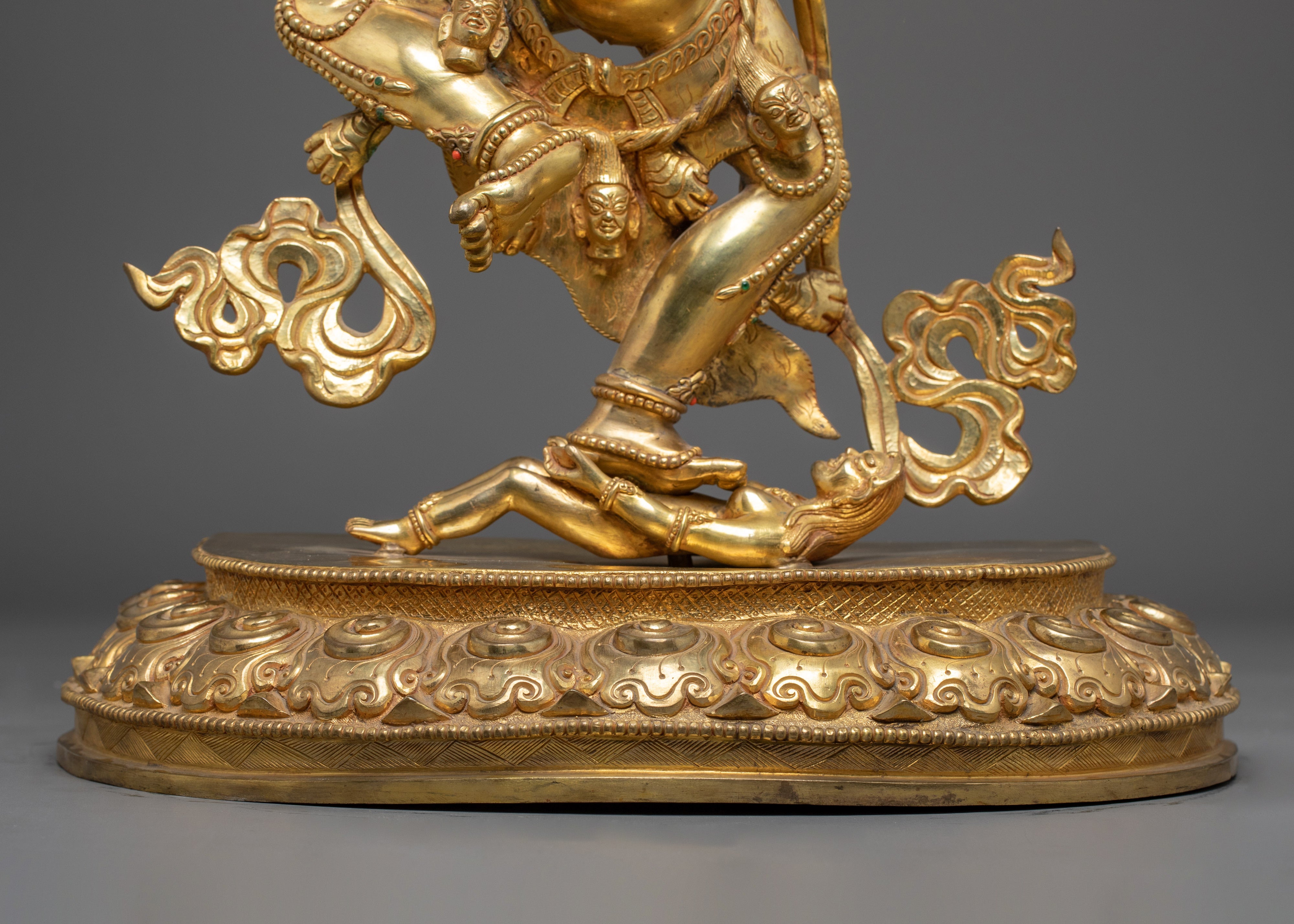 Lion Headed Dakini Simha Mukha Statue