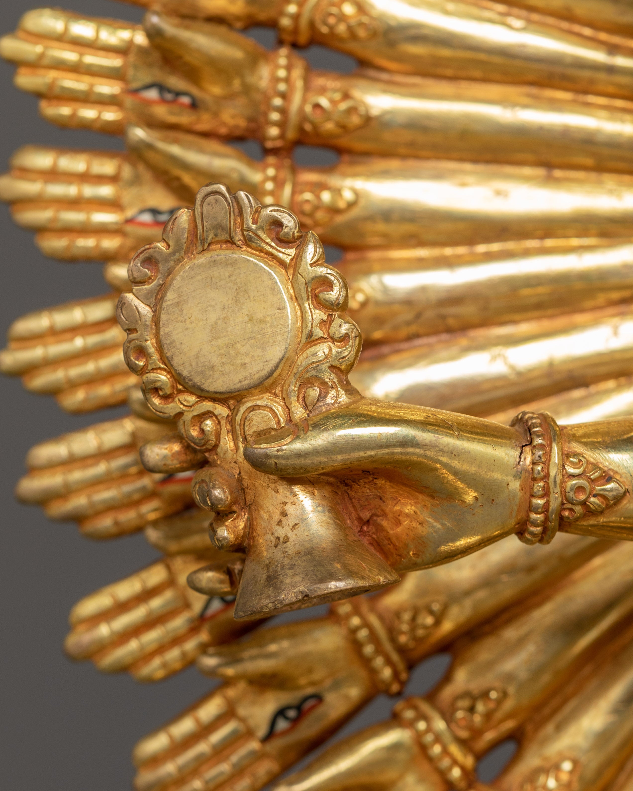 Divine Bodhisattva 1000 Armed Chenrezig Statue