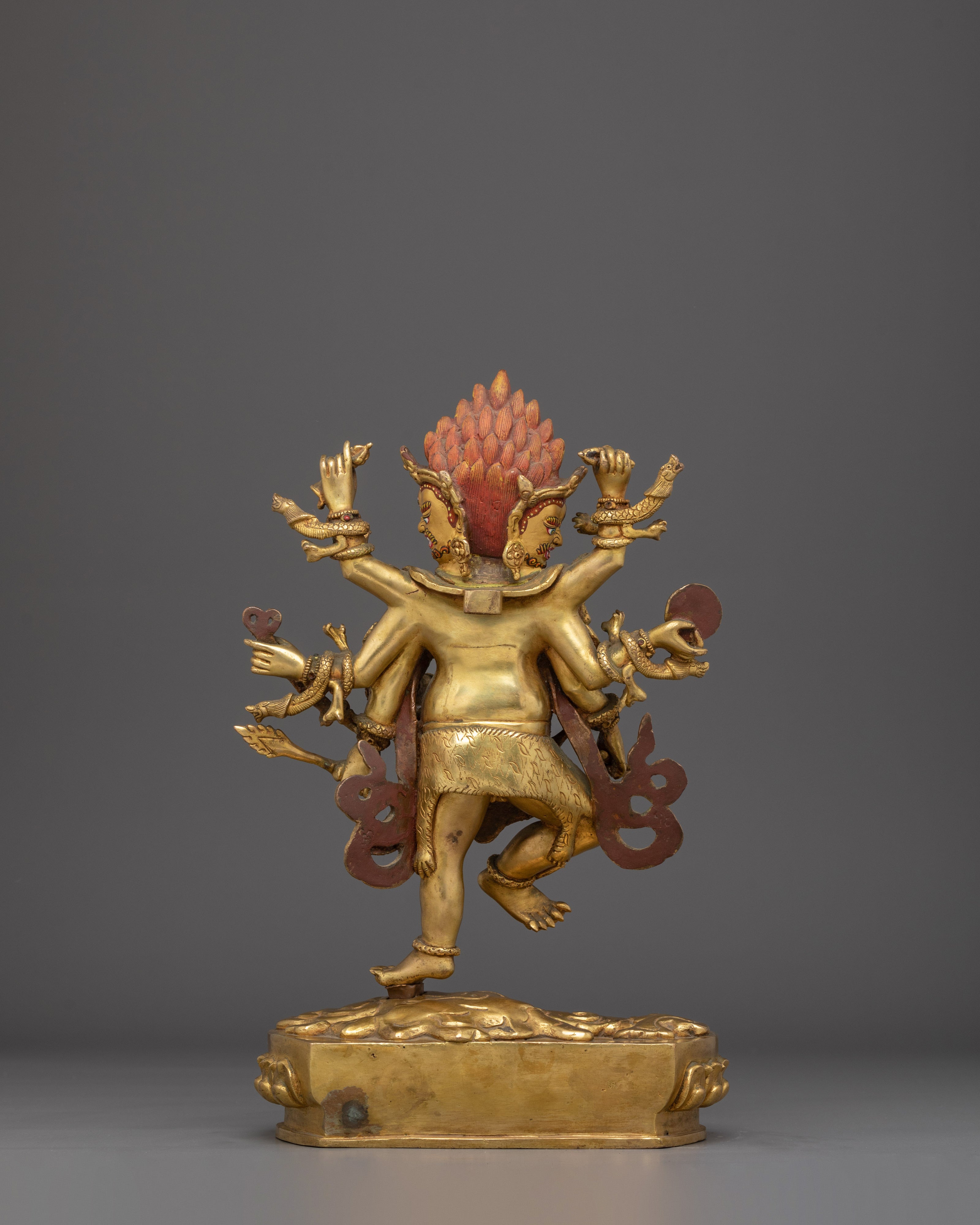 Uchusma Statue: Purification from Defilements