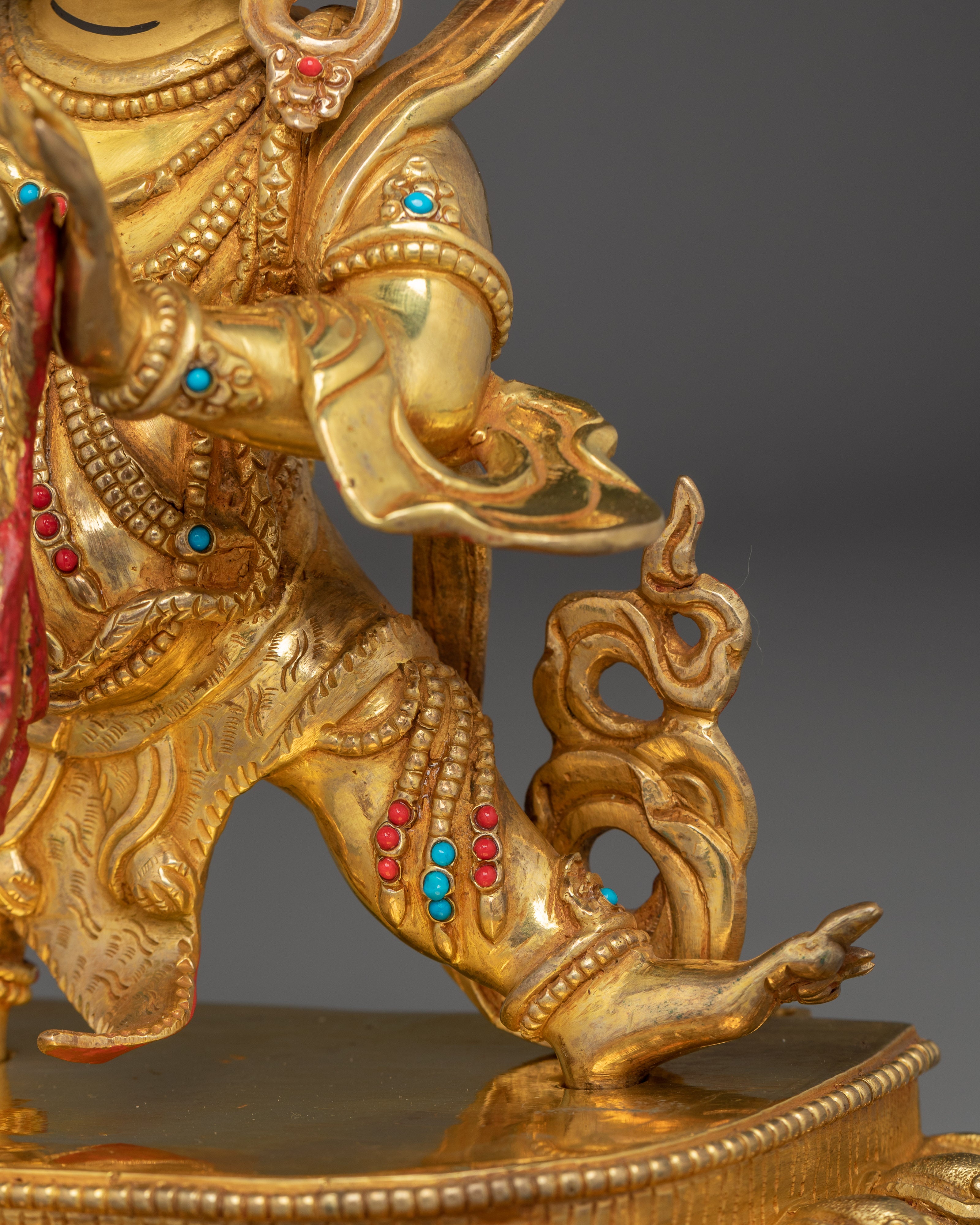 Vajrapani Statue: The Divine Protector of Buddha