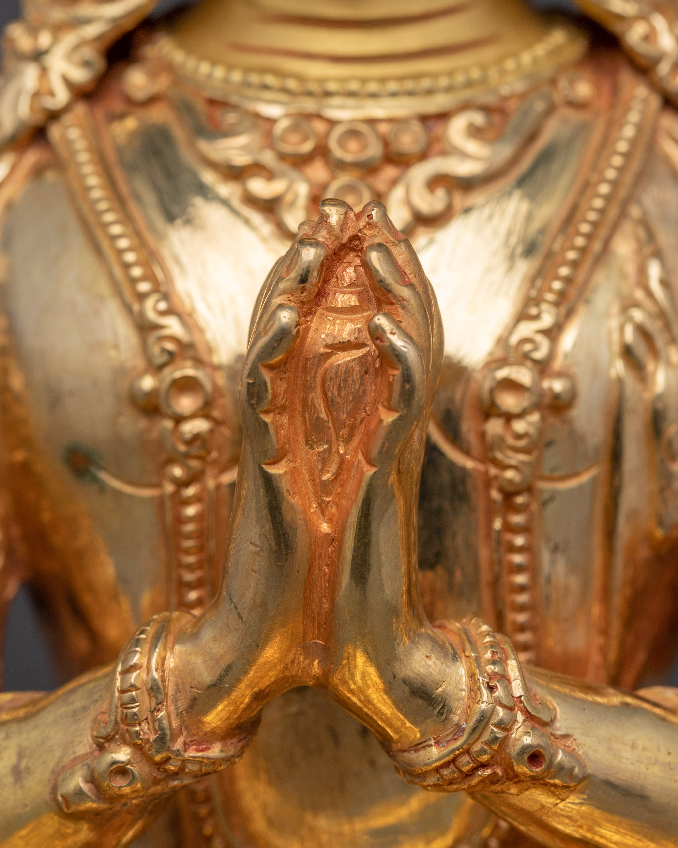 Golden Chenrezig Art: Bodhisattva of Wisdom