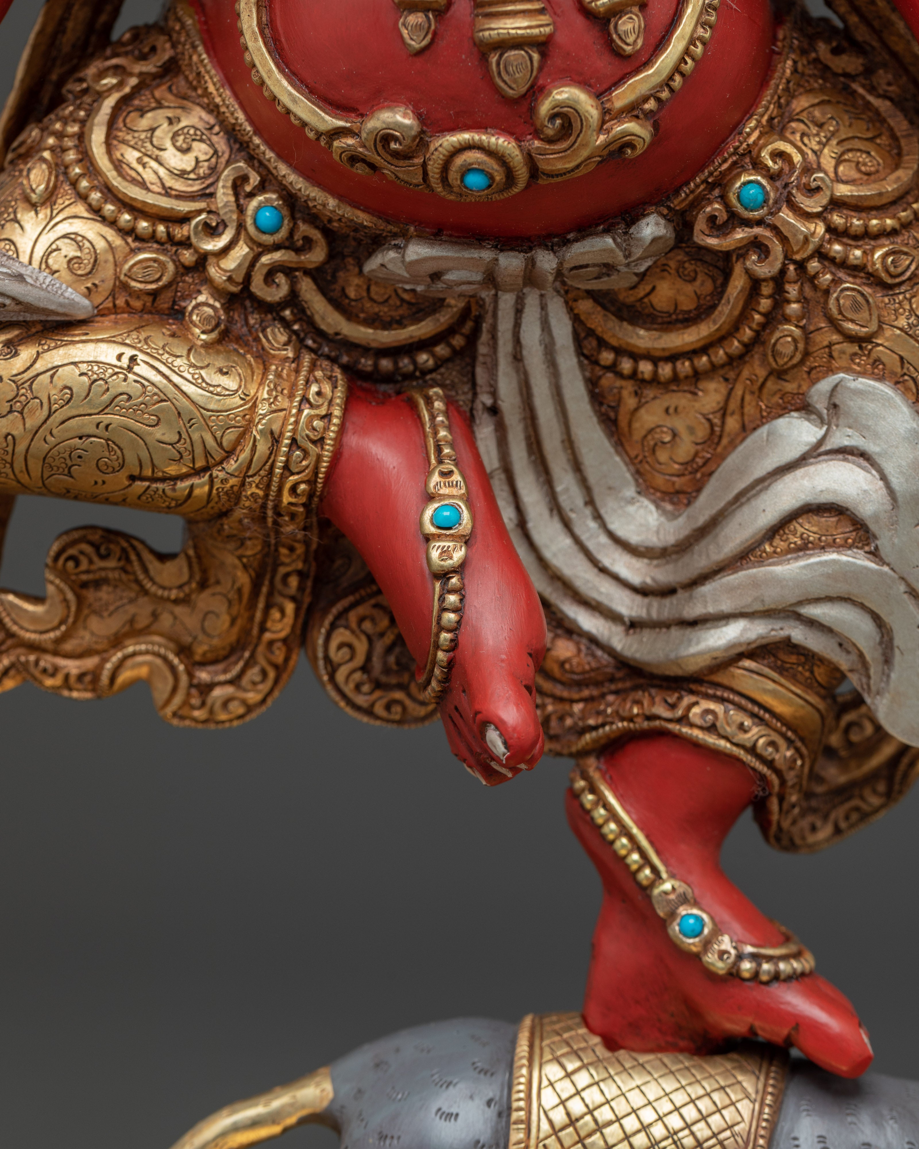 Multi-armed Ganesha: Embodiment of Intelligence and Wisdom