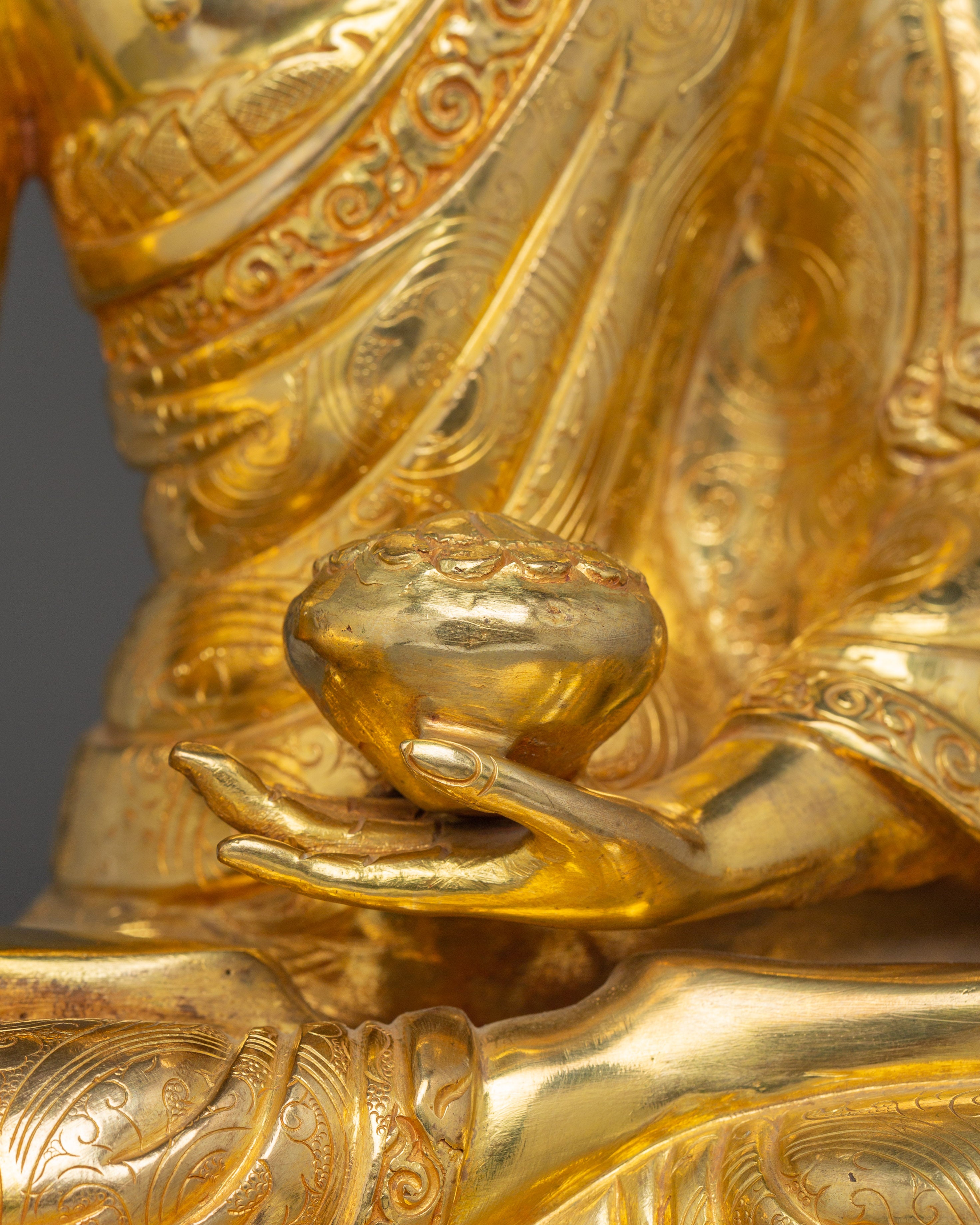 Tibetan Golden Shakyamuni Buddha Artwork