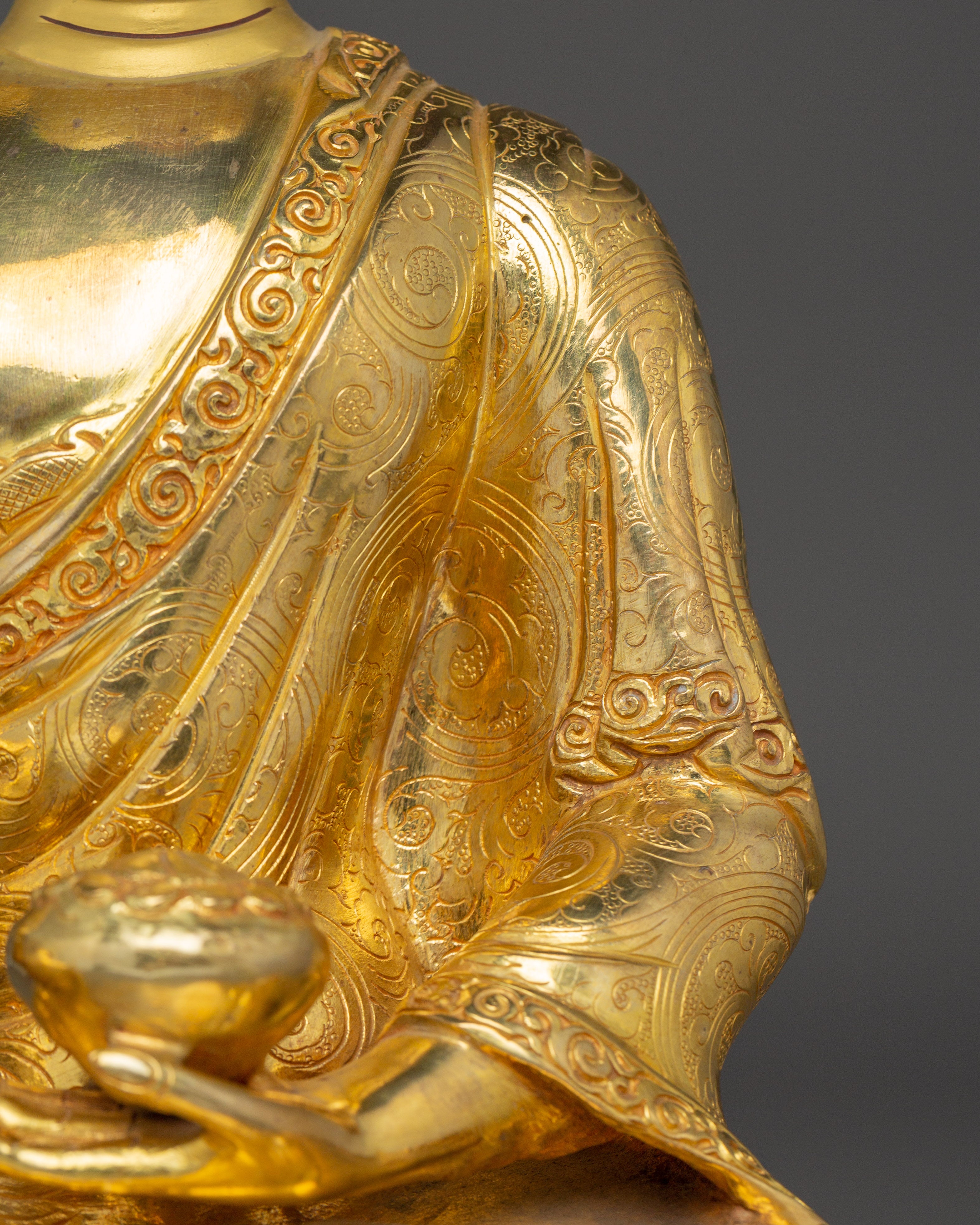 Tibetan Golden Shakyamuni Buddha Artwork