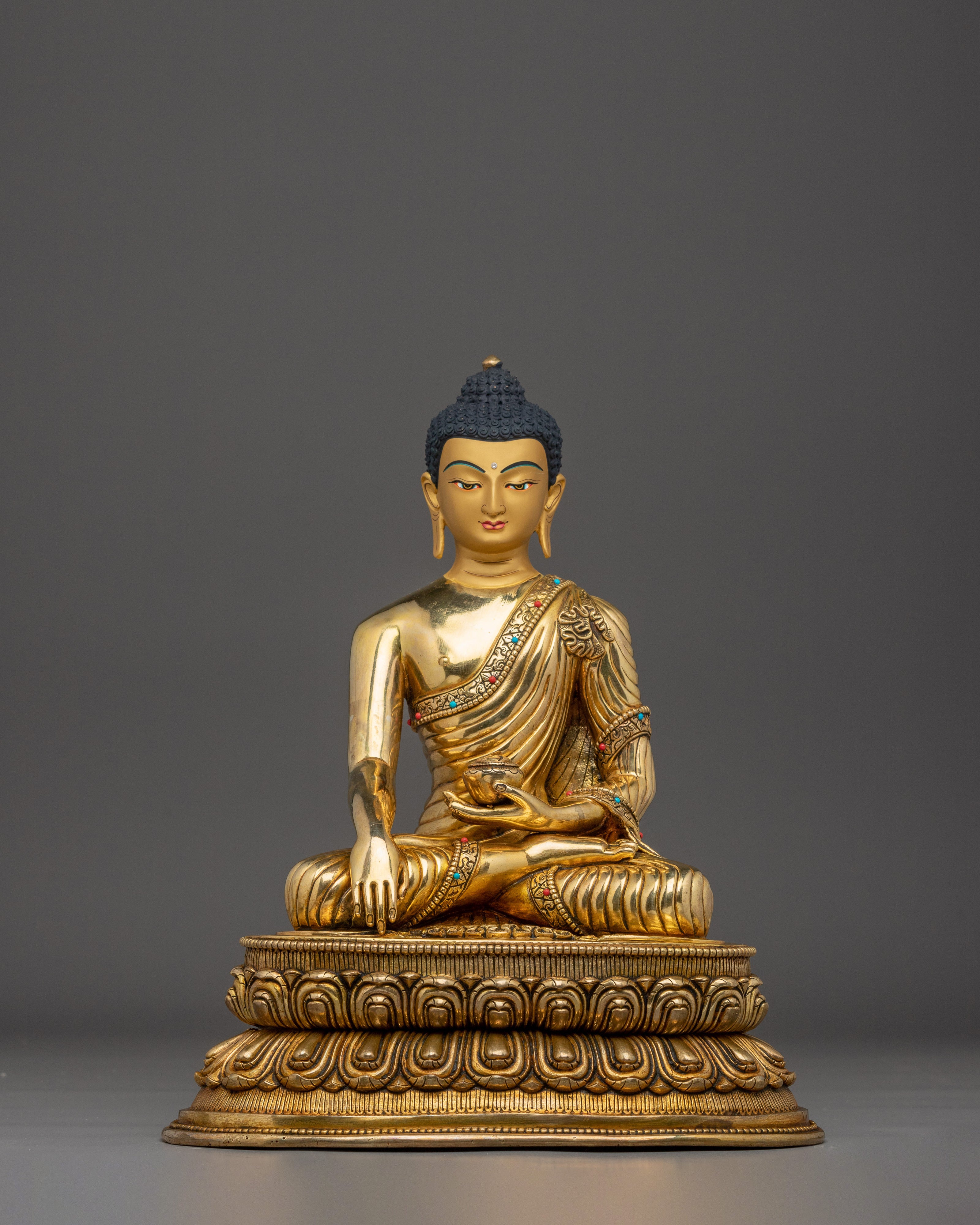 Statue of Shakyamuni Buddha: The Awakened One