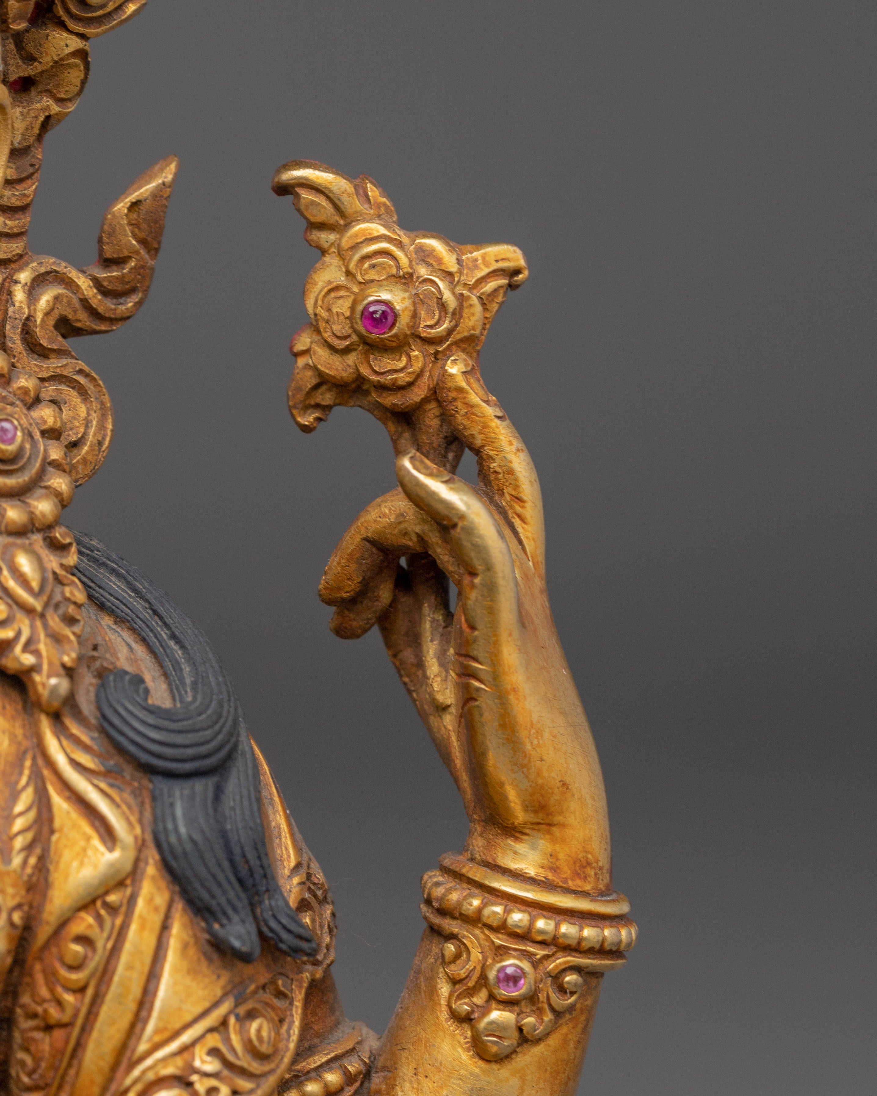 Chenrezig Figurine: Lord of Compassion