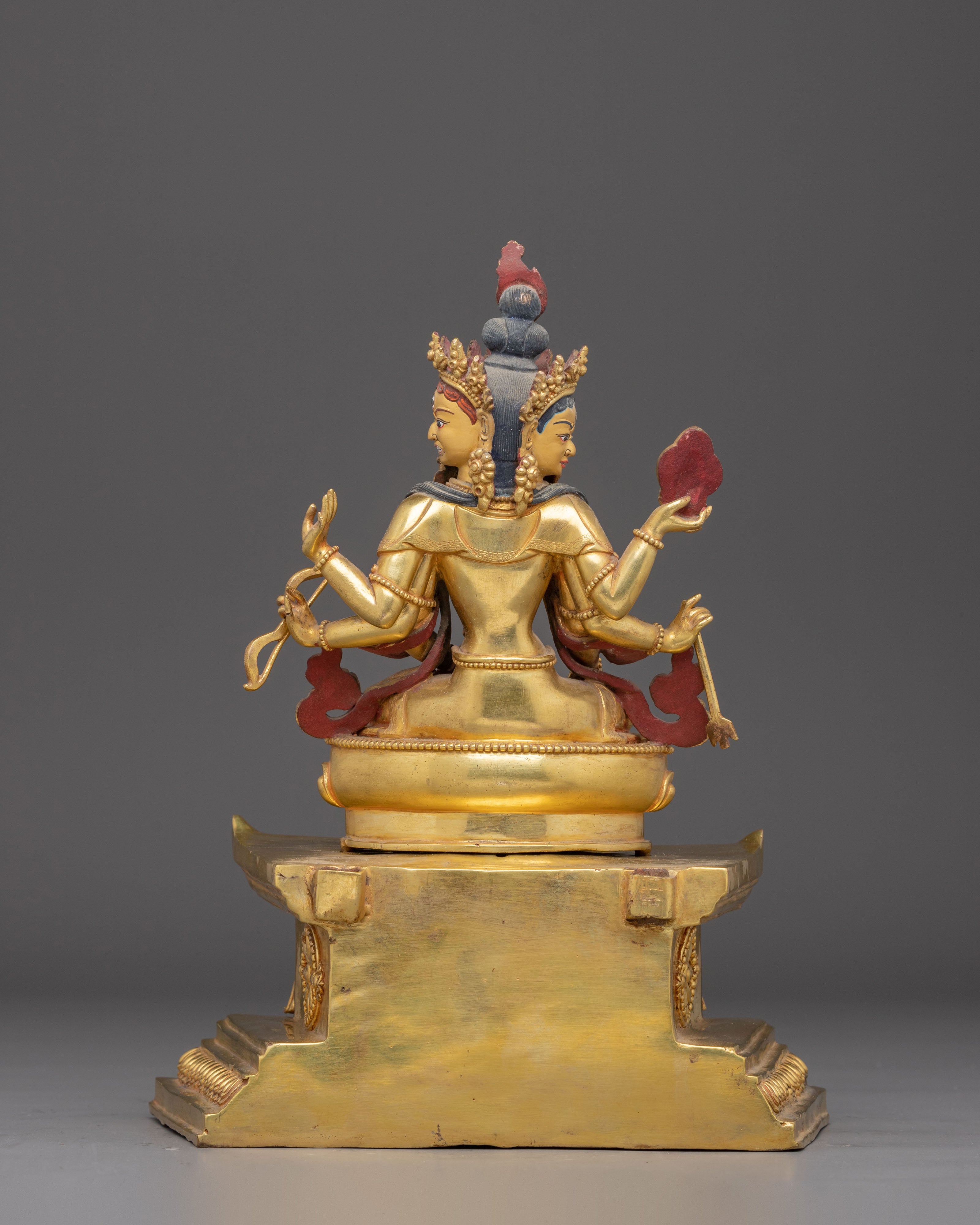 Namgyalma on Throne Statue: The Buddhist Healing Deity