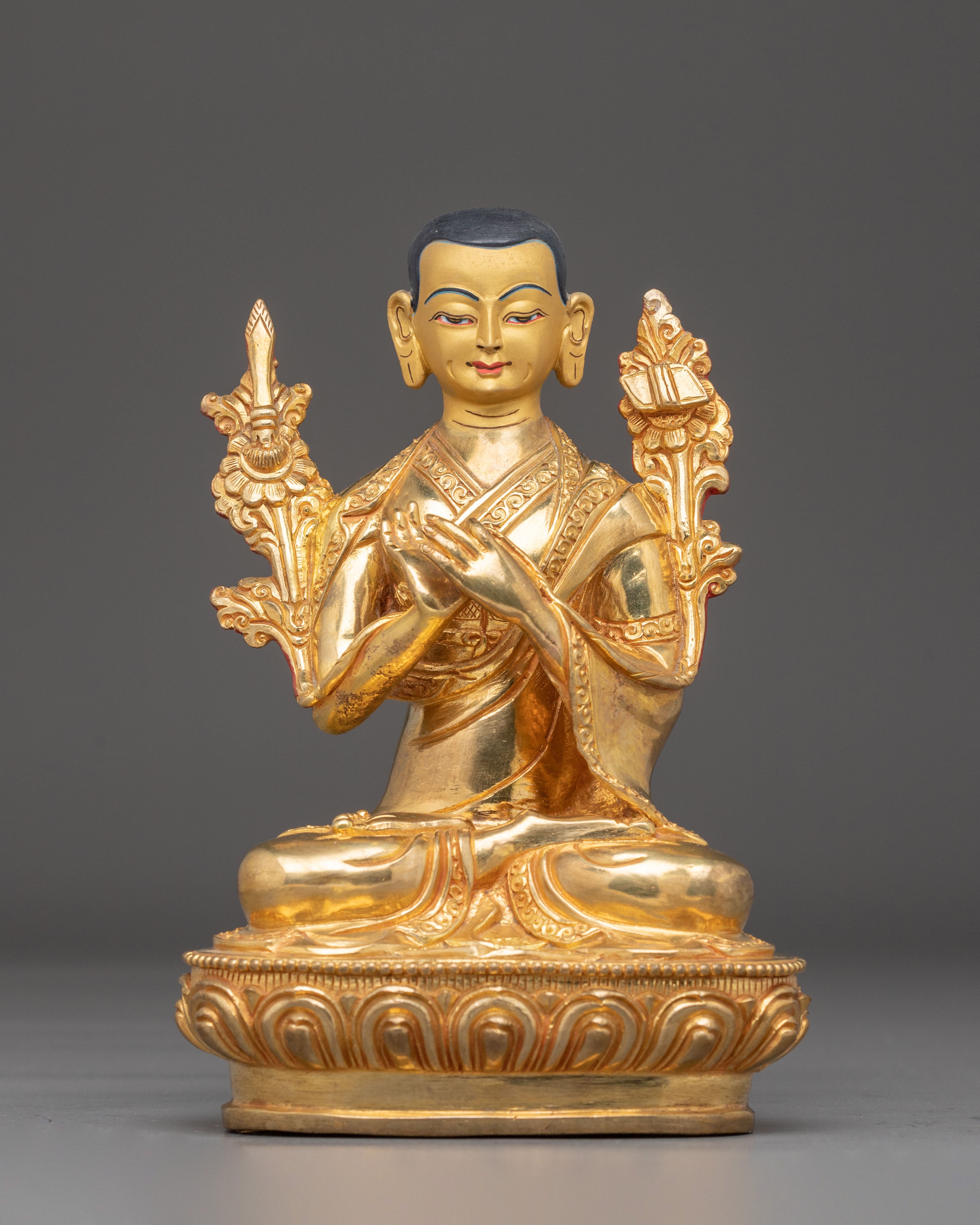 Tsongkhapa Statue Set: Symbolism of Wisdom and Compassion