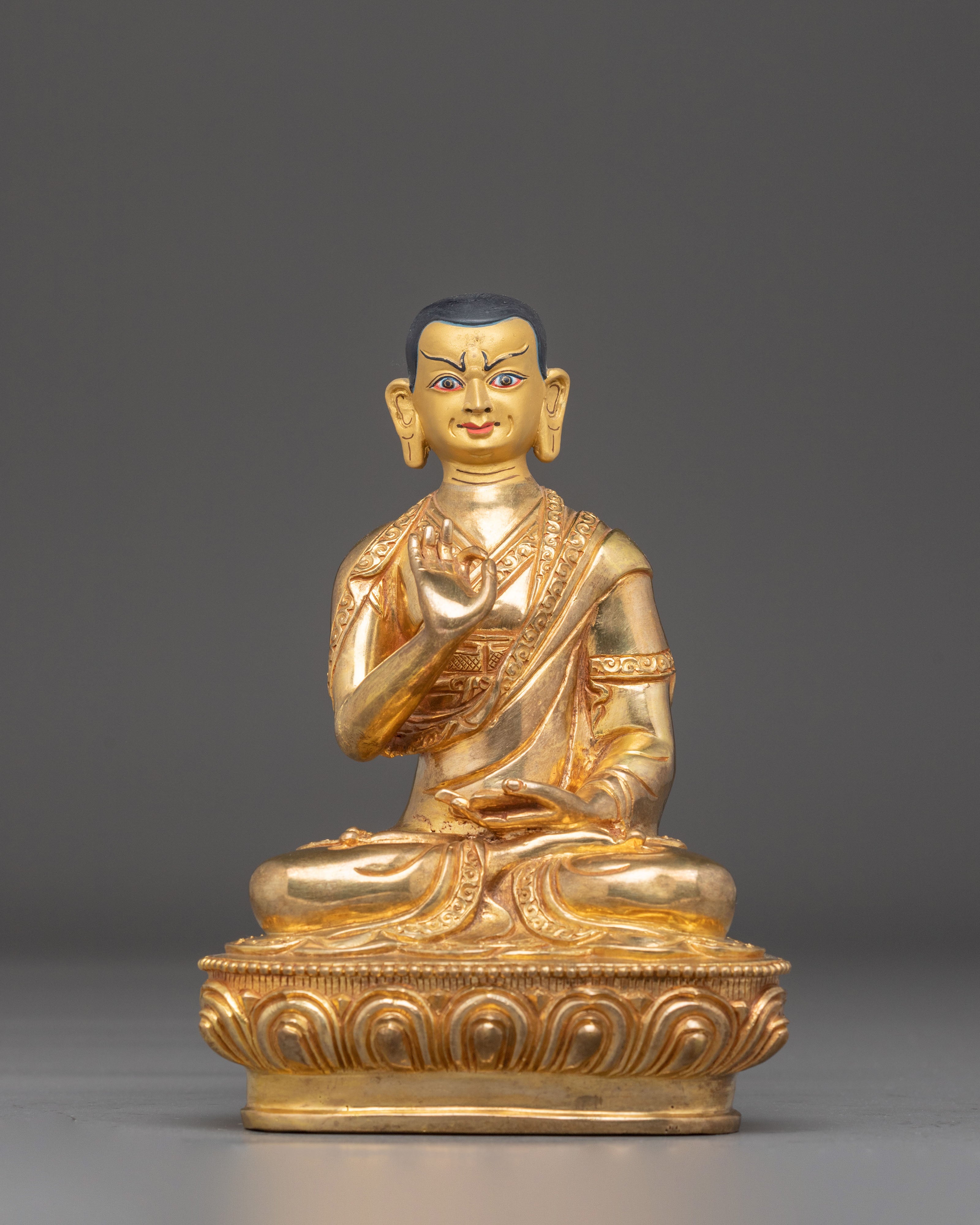 Tsongkhapa Statue Set: Symbolism of Wisdom and Compassion