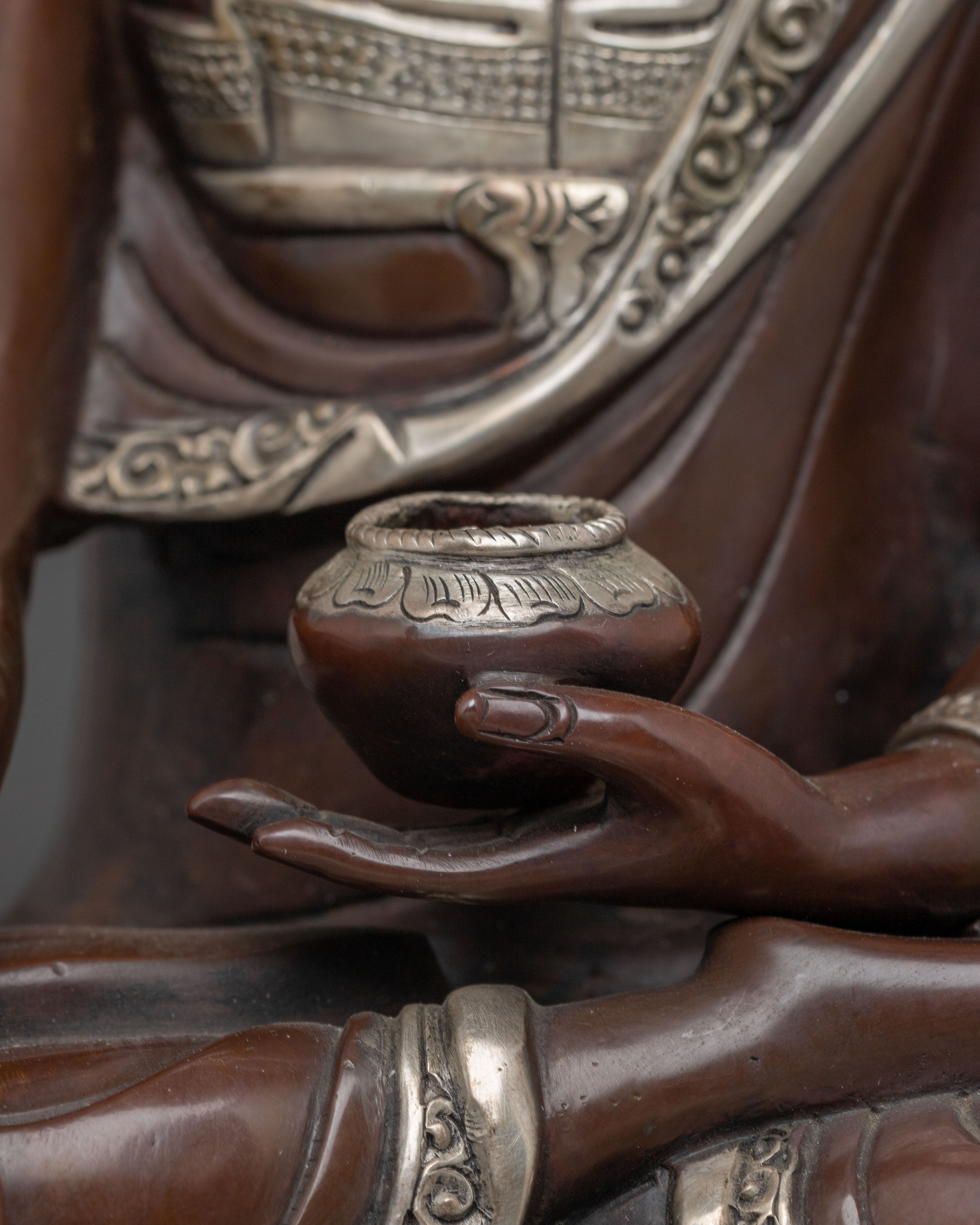 Golden Shakyamuni Buddha Figurine, Wisdom Guide