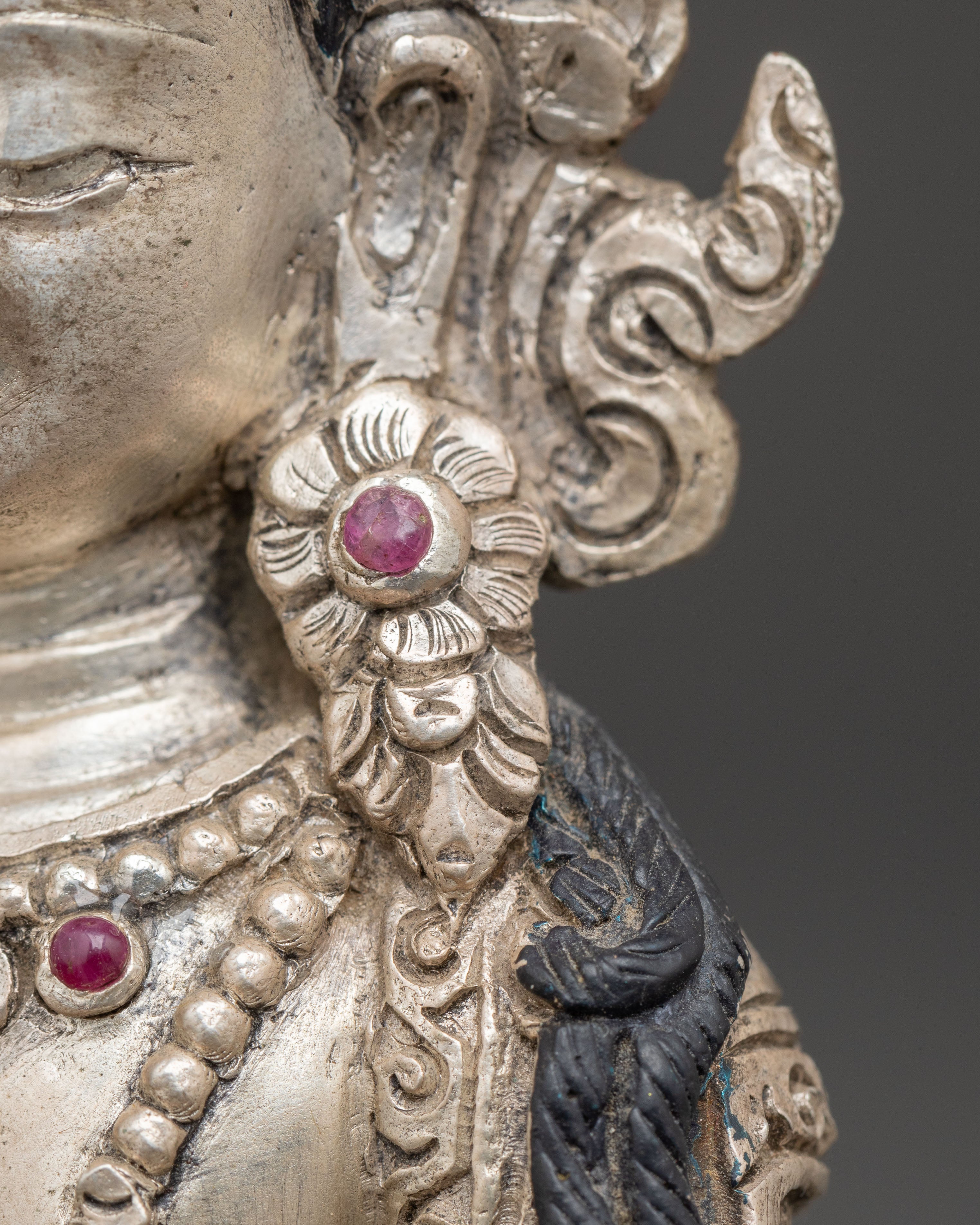 Amitayus Statue: Tibetan Buddha of Infinite Life