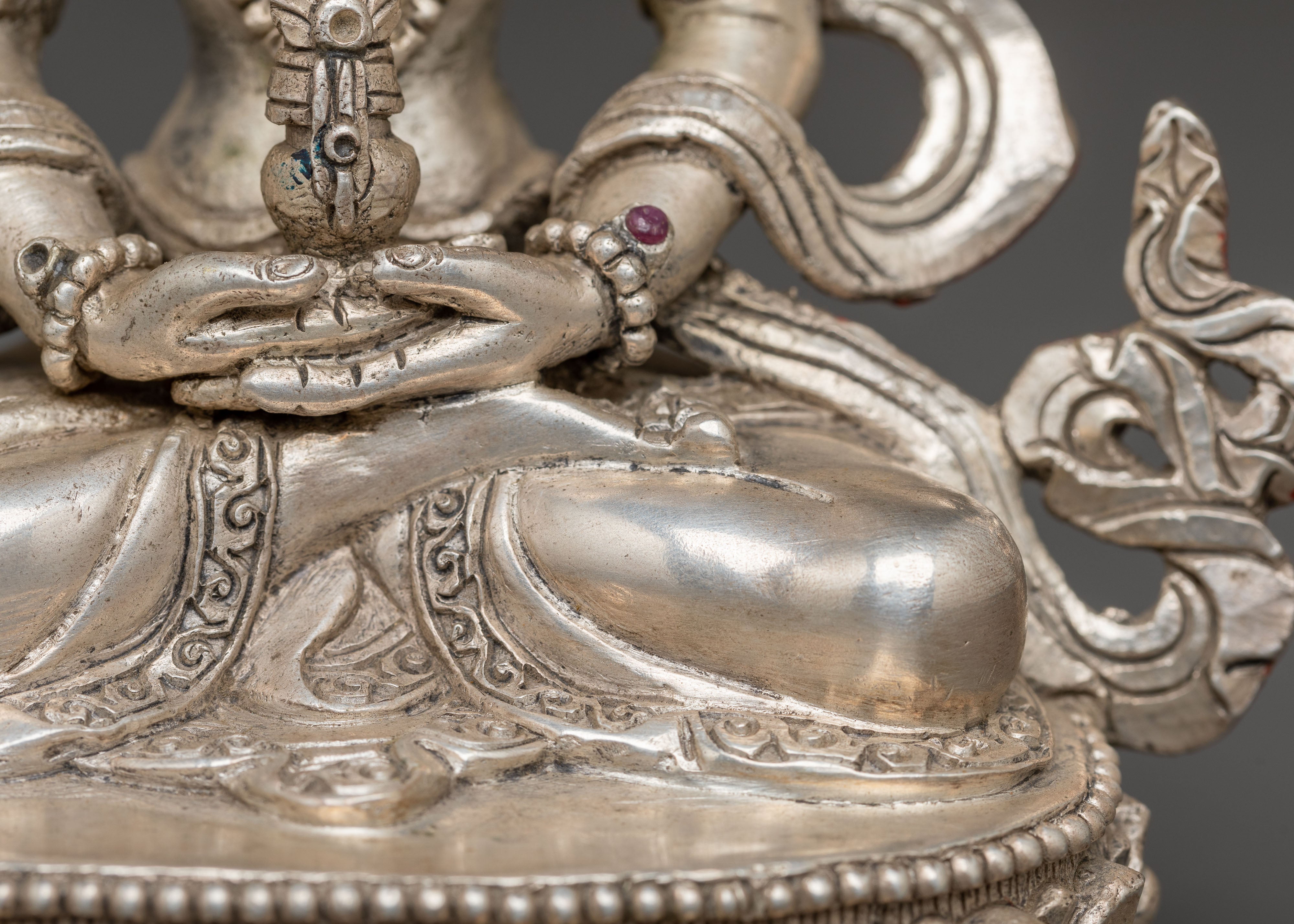 Amitayus Statue: Tibetan Buddha of Infinite Life