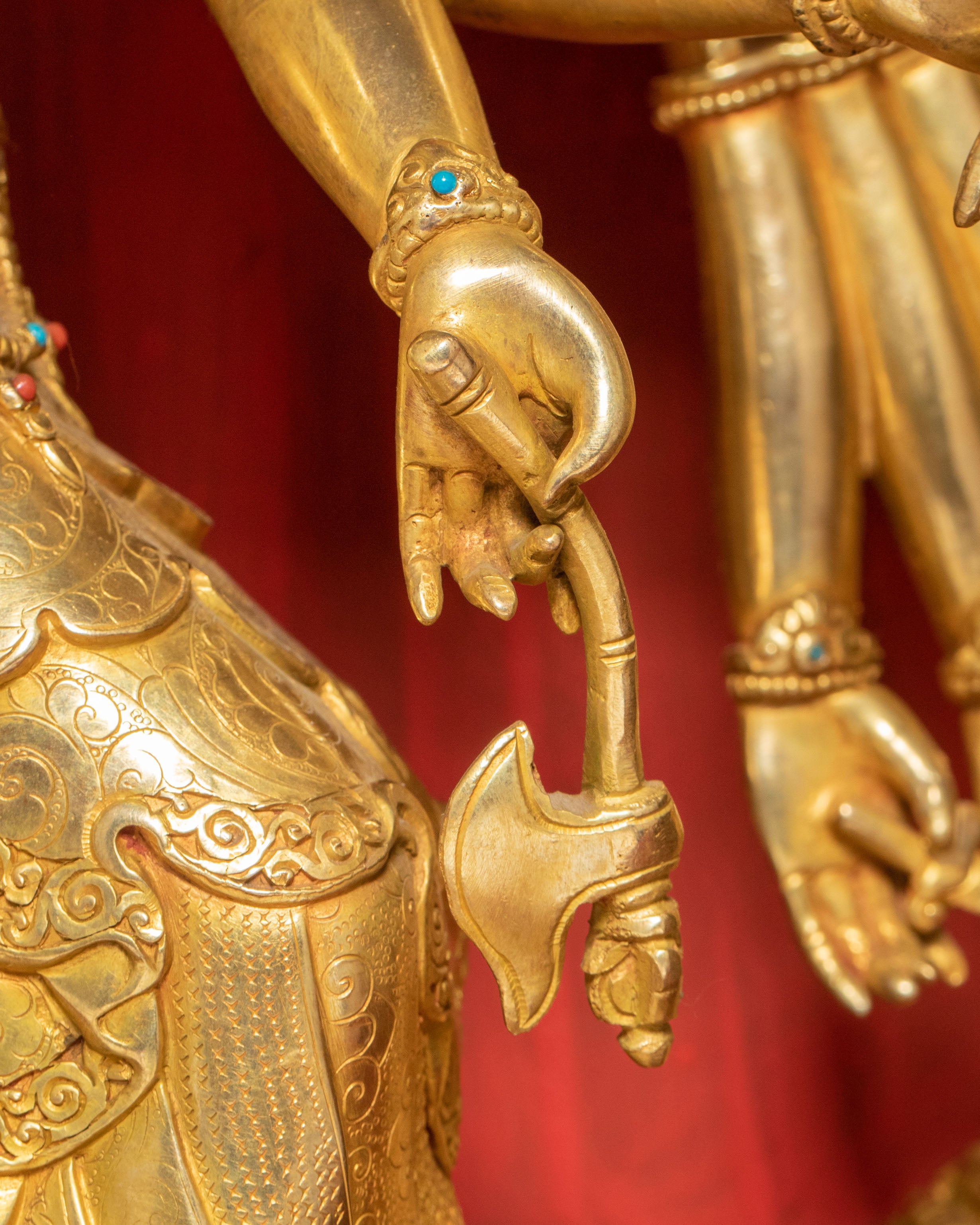 Majestic Life-Size 1000 Armed Dukar Statue | Art of Sitatapatra