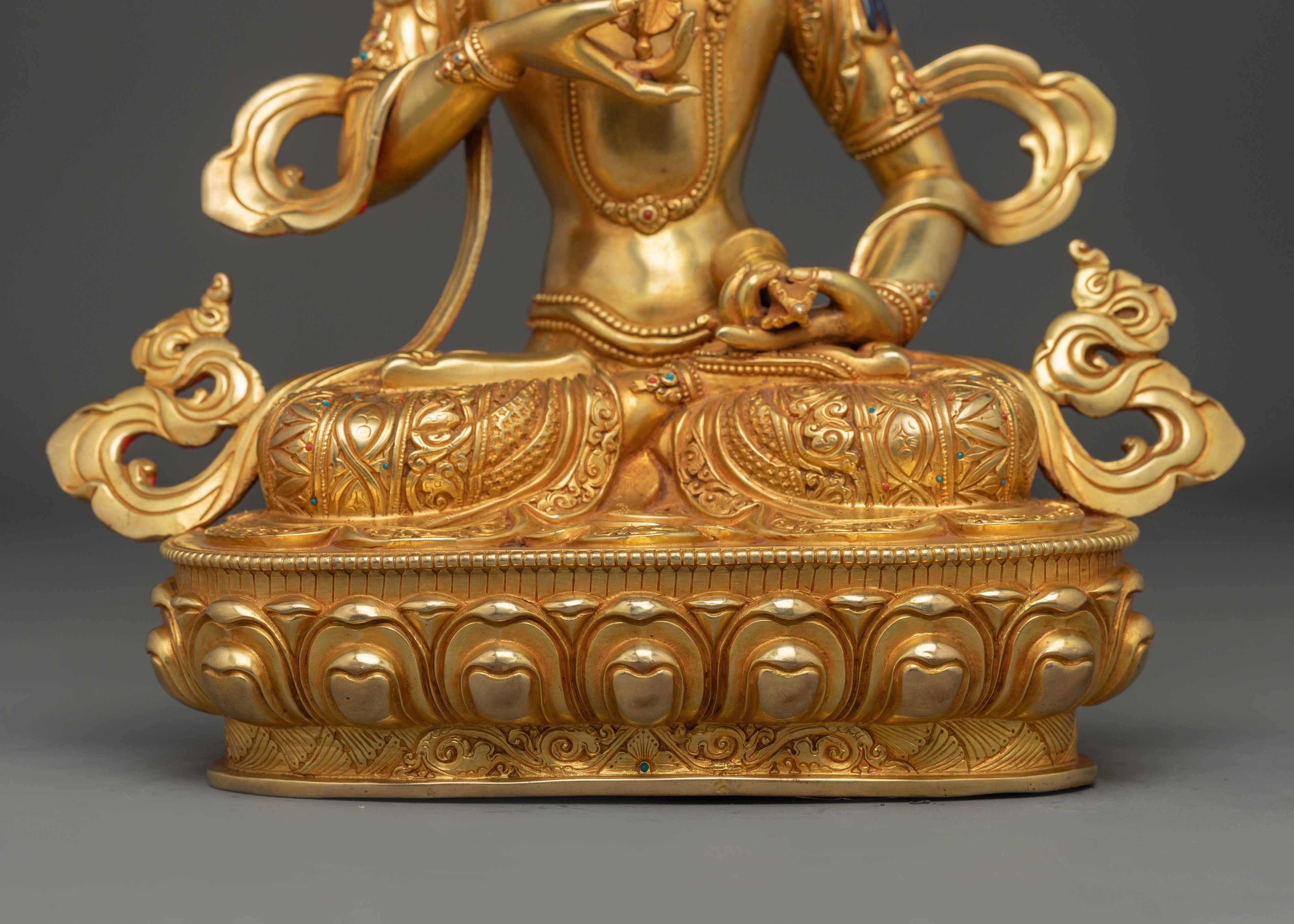Golden Statue of Vajrasattva: Embodiment of Purification