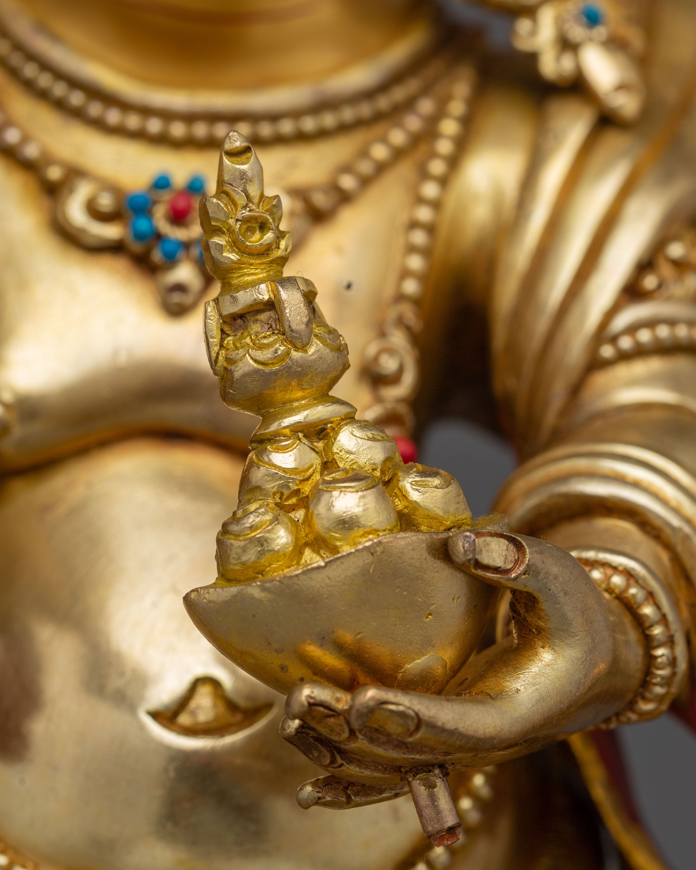 White Mahakala Statue: The Protector of Spiritual Prosperity