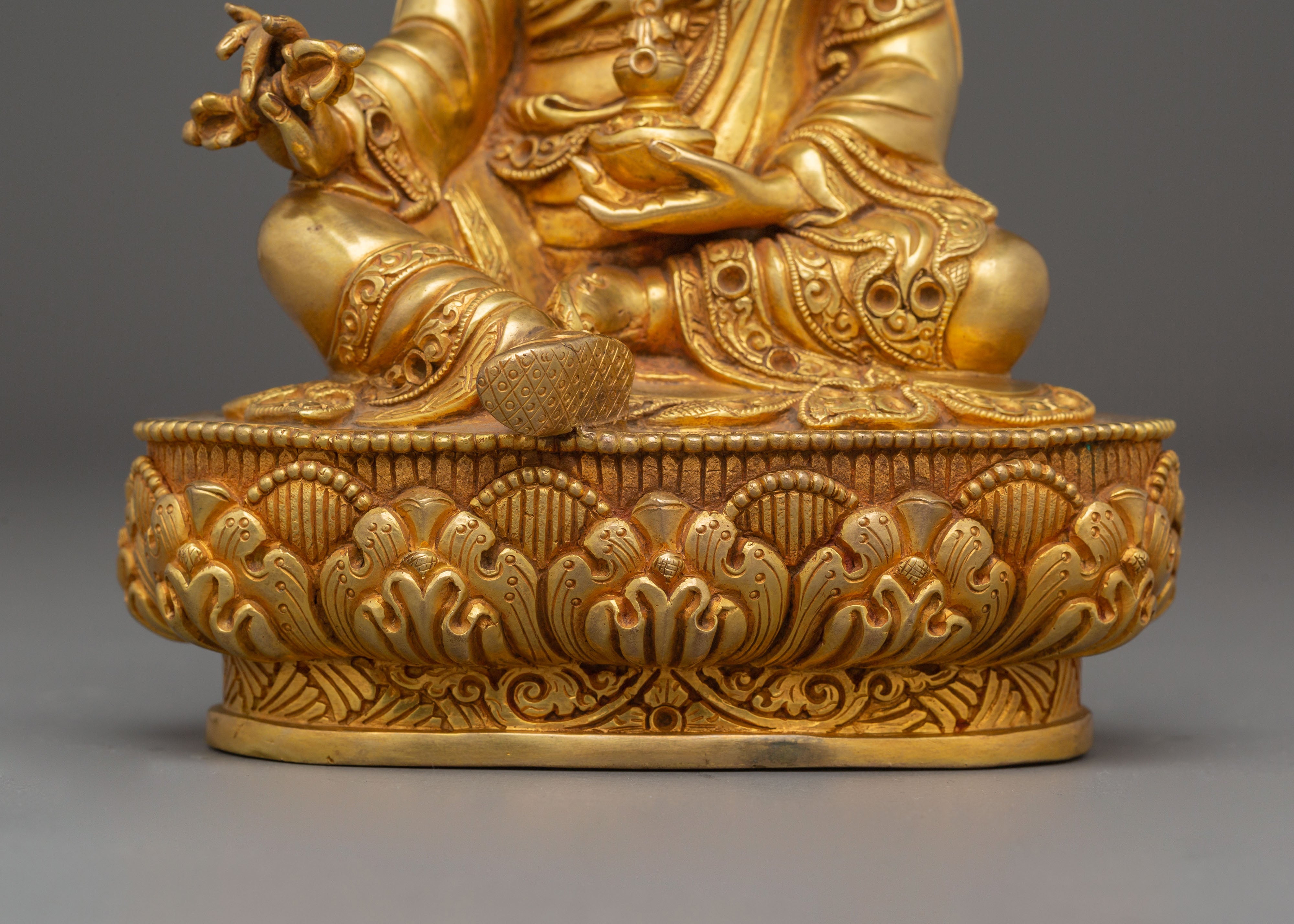 Guru Rinpoche Icon: Enlightened Vajra Holder