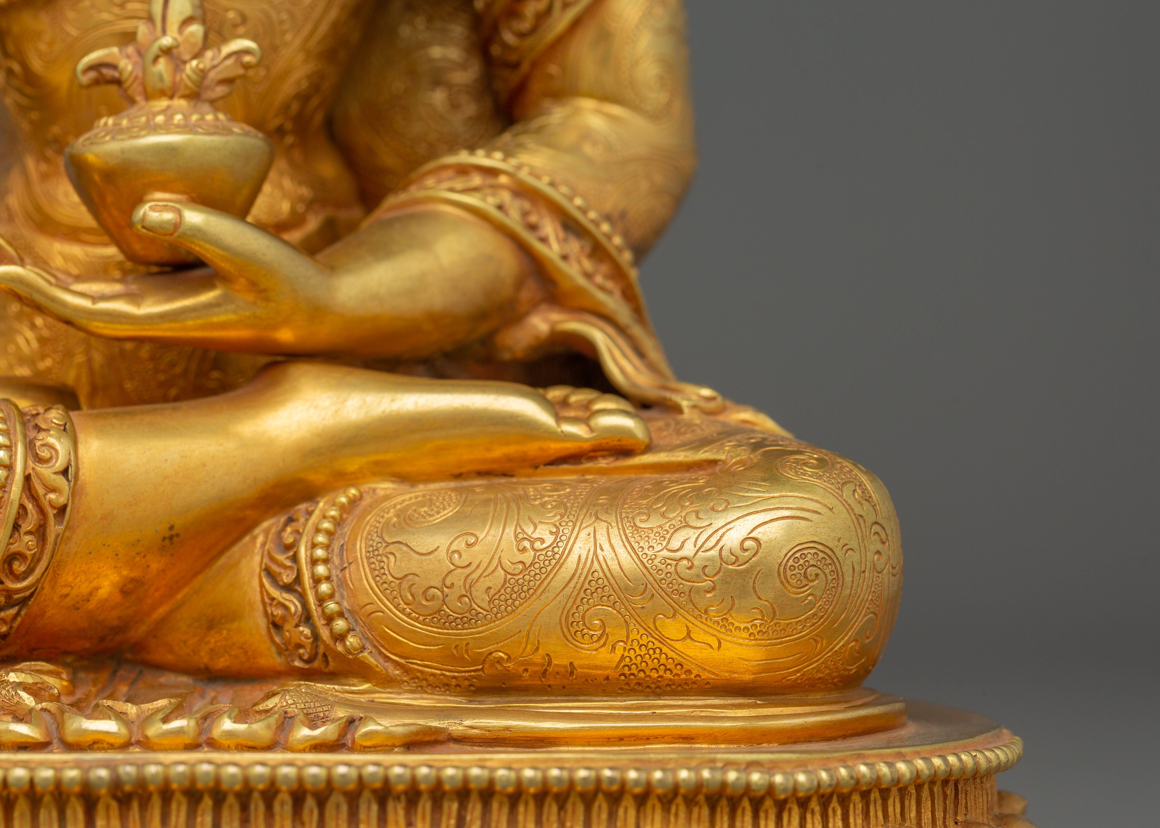 Medicine Buddha Statue | Symbol of Healing and Recovery